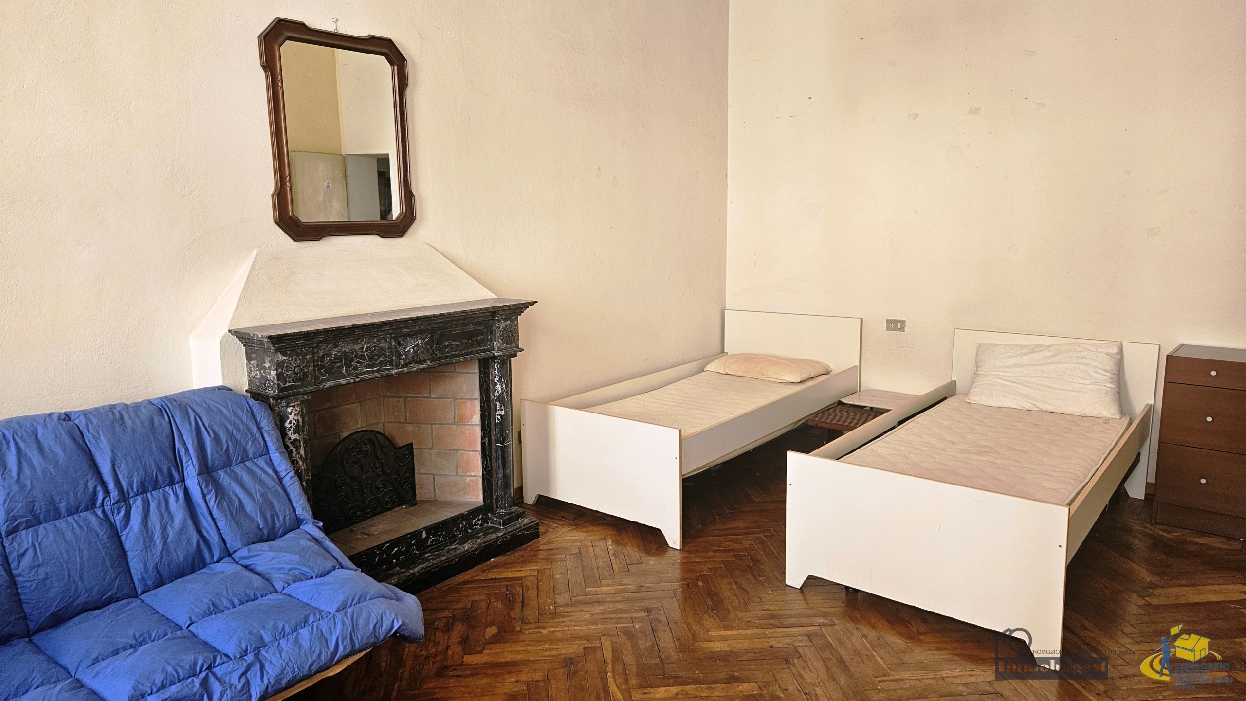 Immagine 6 di Trilocale in vendita  in Strada Garibaldi 45 a Parma