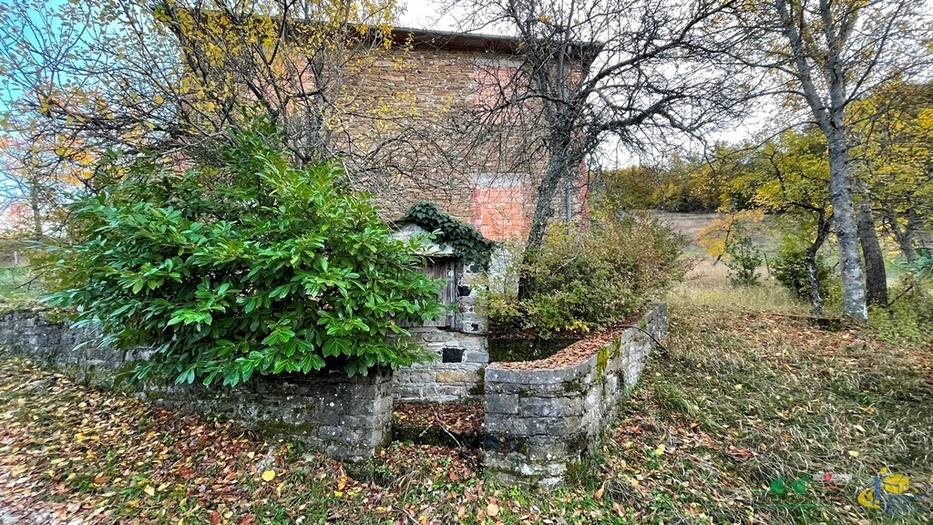Immagine 13 di Rustico / casale in vendita  in pessola casa gasparone 81 a Varsi