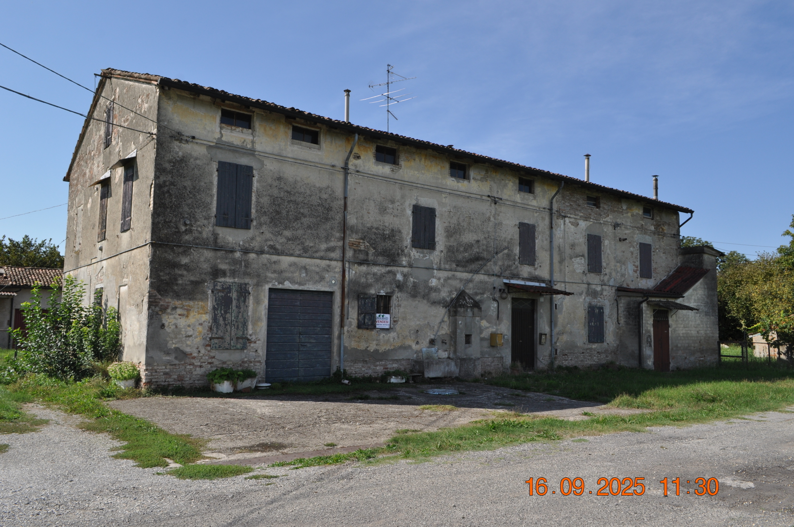 Immagine 40 di Rustico / casale in vendita  in San Quirico a Sissa Trecasali