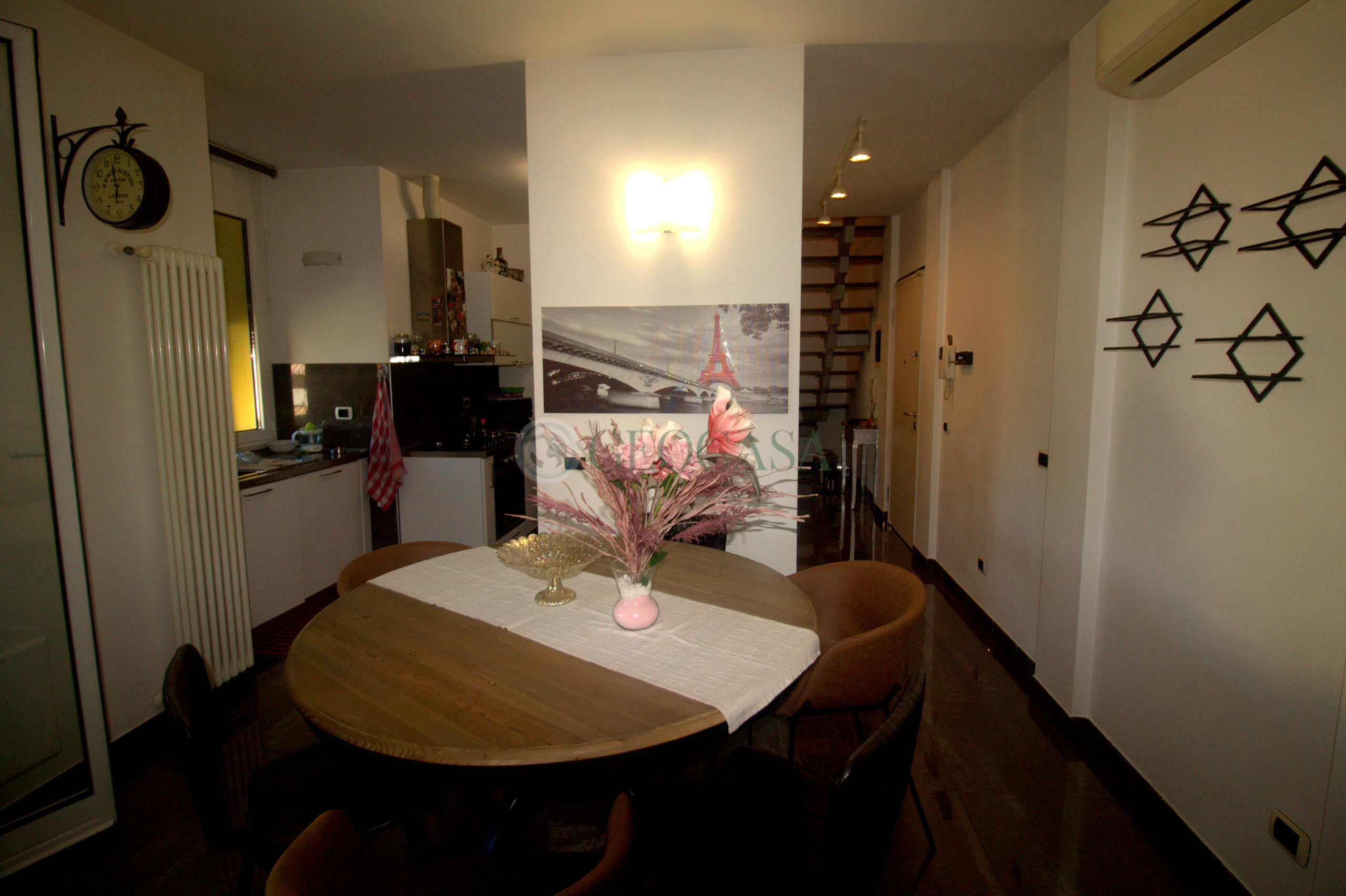 Immagine 19 di Appartamento in vendita  a Follo