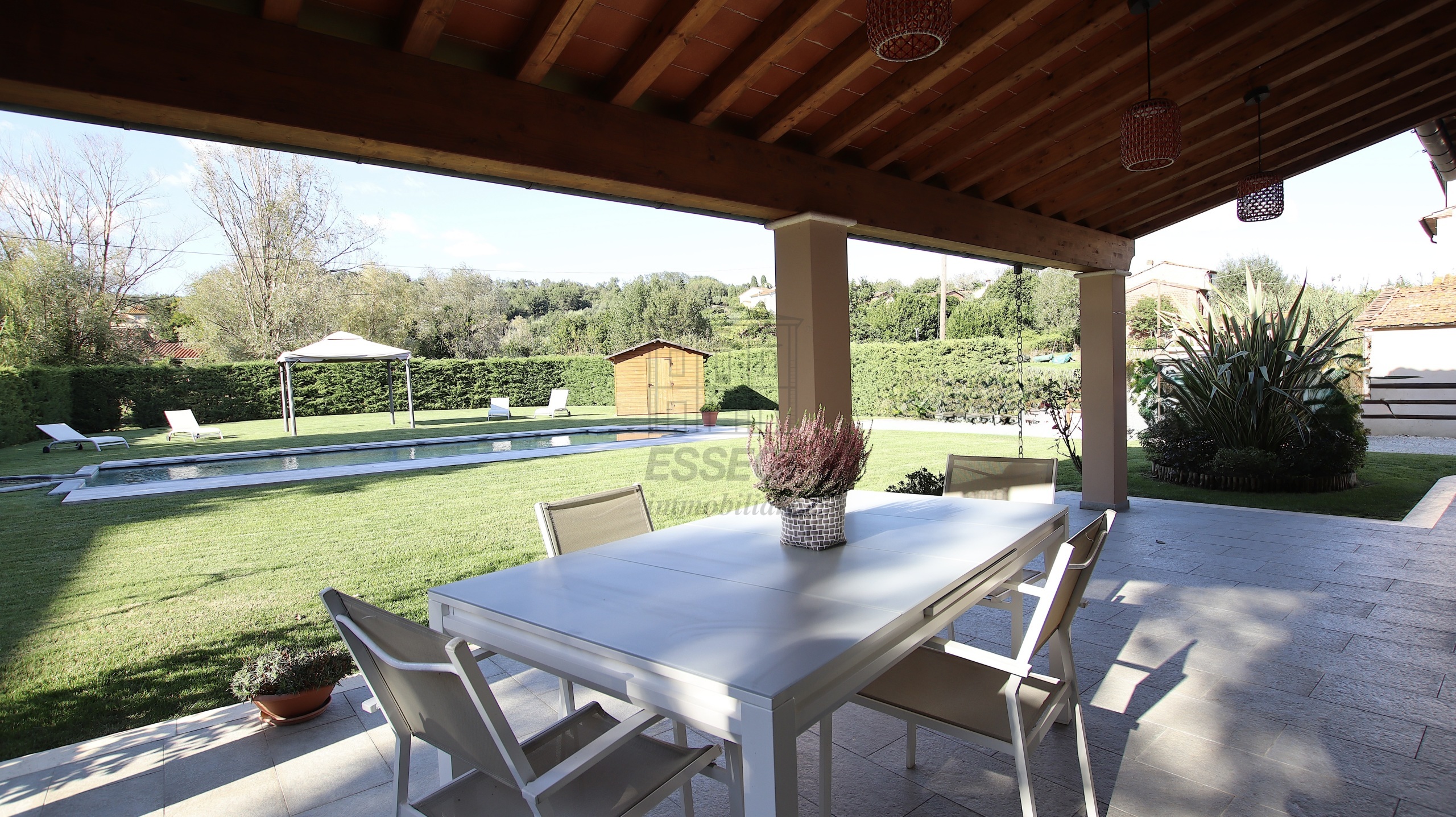 Immagine 17 di Villa in vendita  in Via di San Ginese a Capannori