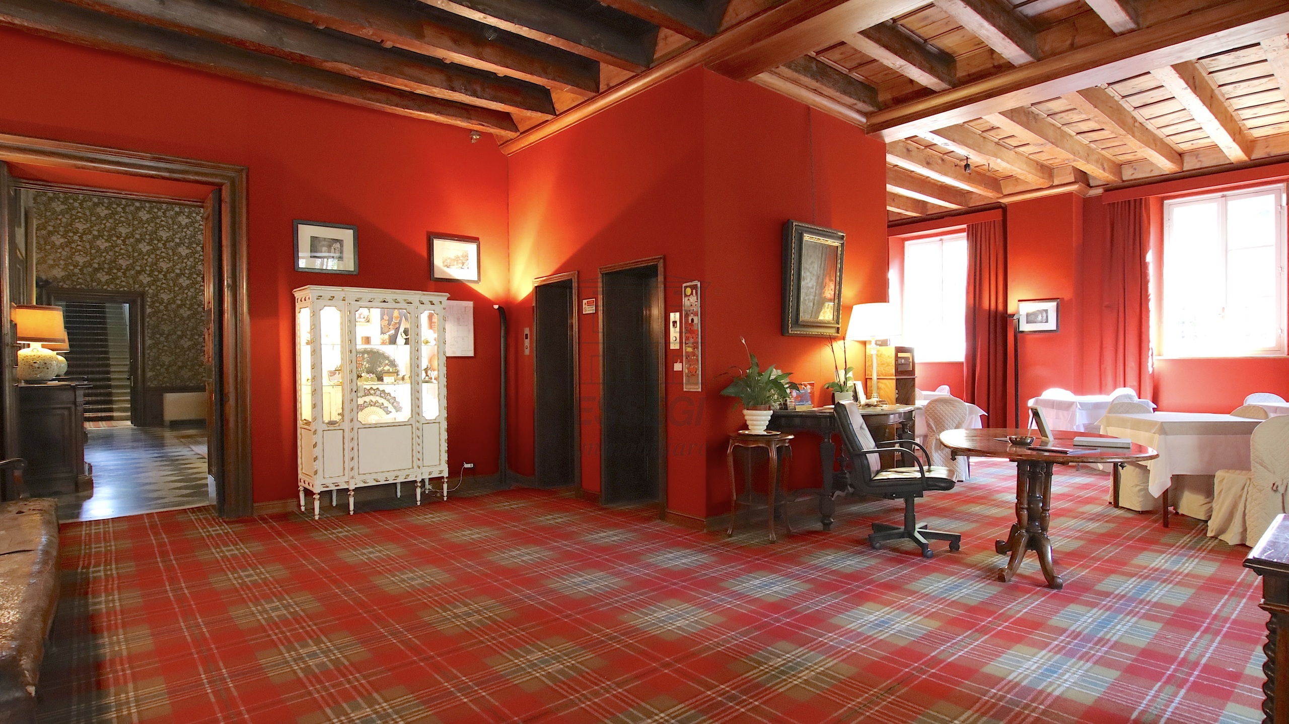 Immagine 9 di Albergo/B&B/Residence in vendita  in Via Nuova per Pisa a Lucca