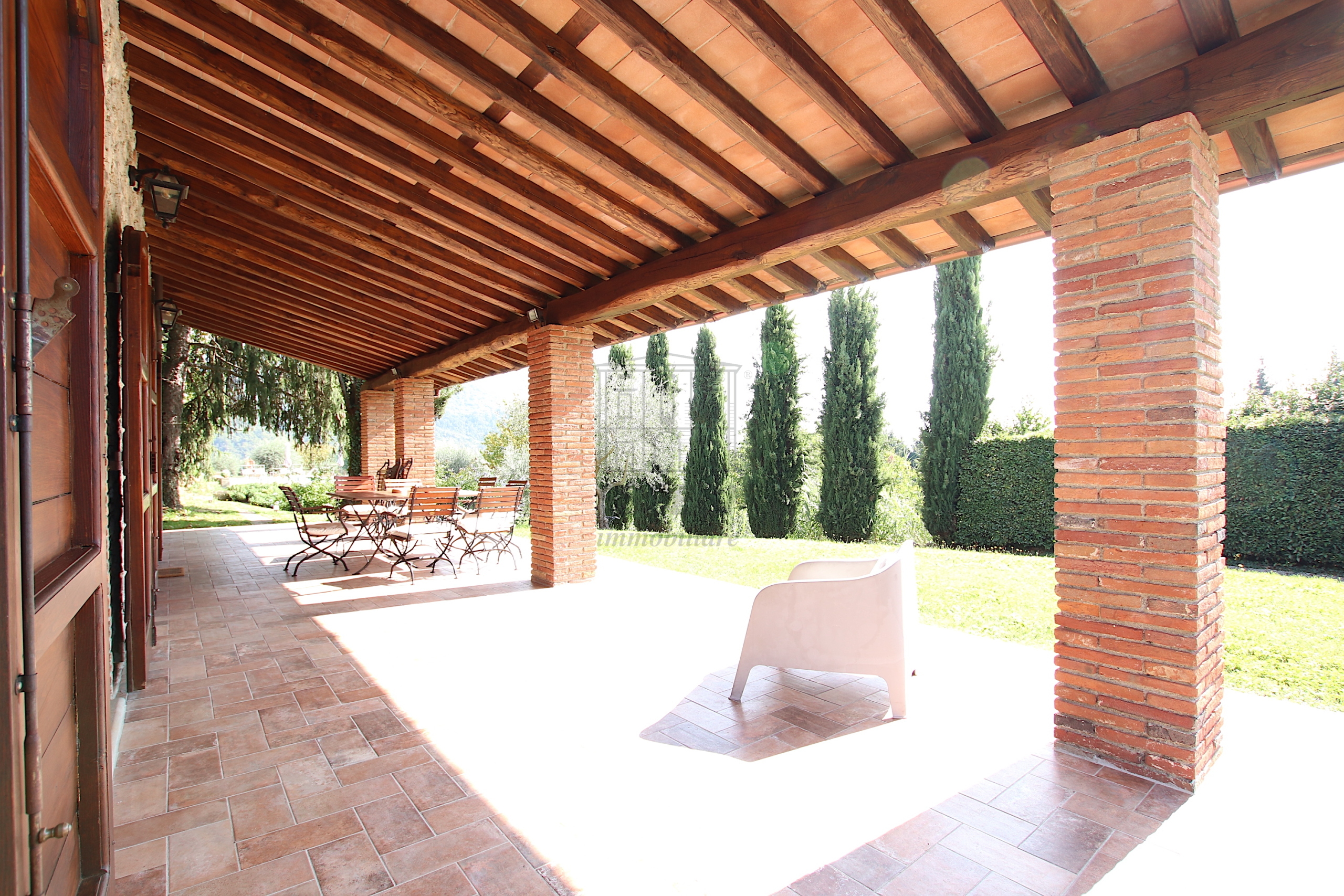 Immagine 10 di Bed & Breakfast in vendita  in Via San Gemma Galgani 4 a Pescaglia