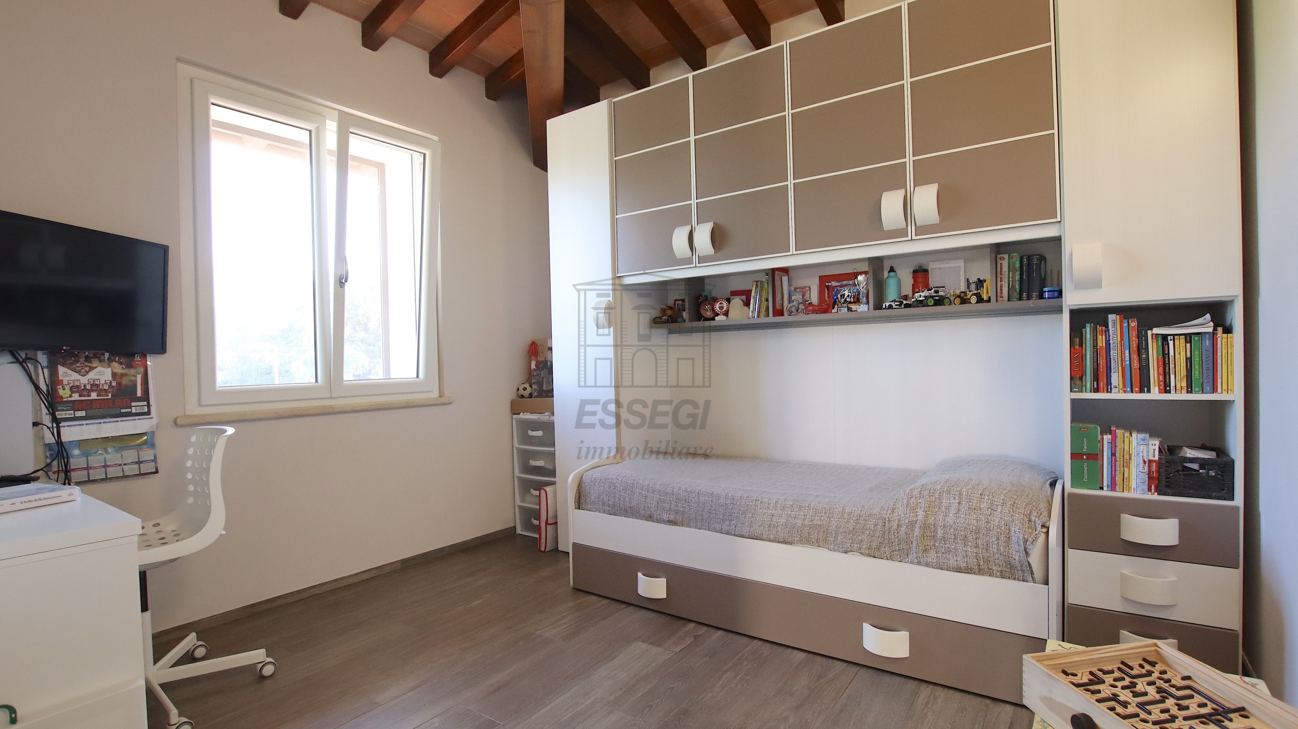 Immagine 34 di Villa in vendita  in Via di San Ginese a Capannori