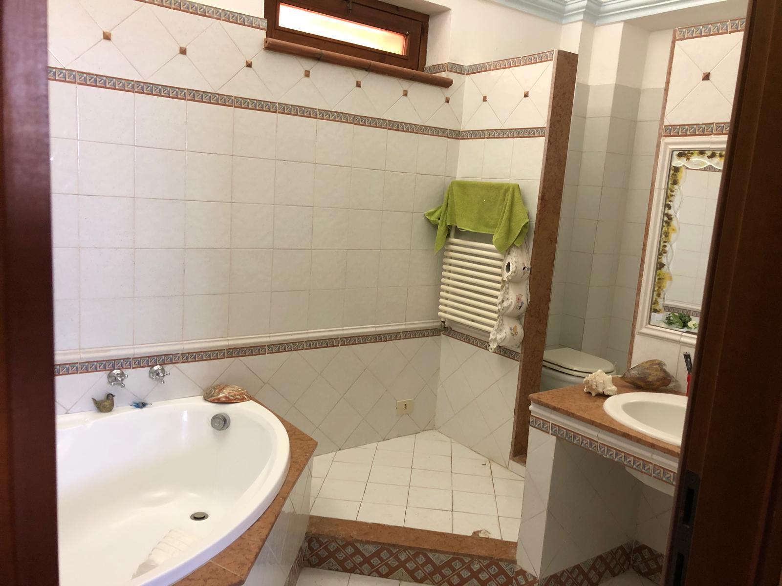 Immagine 21 di Villa in affitto  in Via Provinciale per Armo-Gallina 57 a Reggio Di Calabria