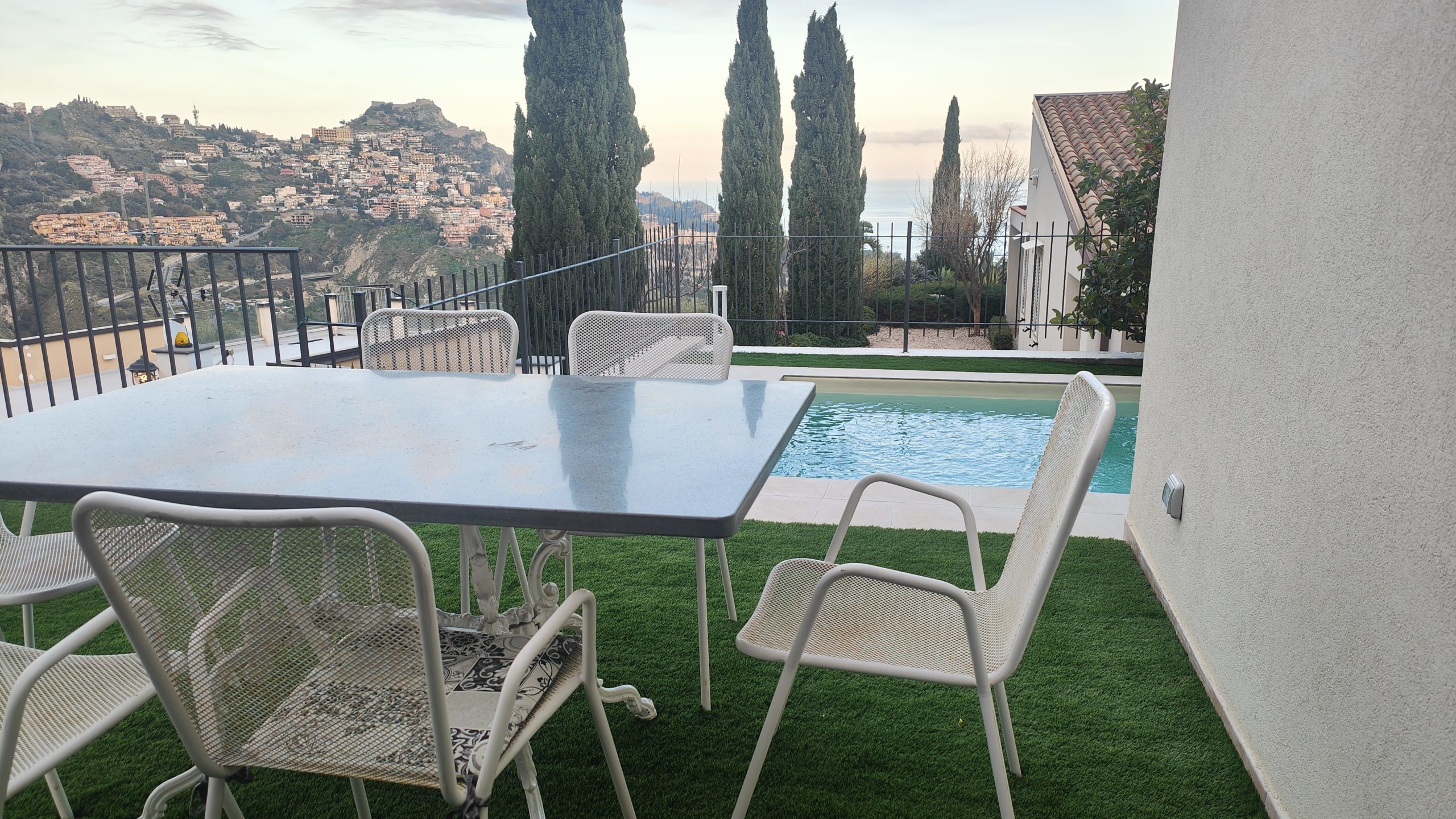 Immagine 56 di Villa in vendita  in c.da mastrissa snc a Taormina