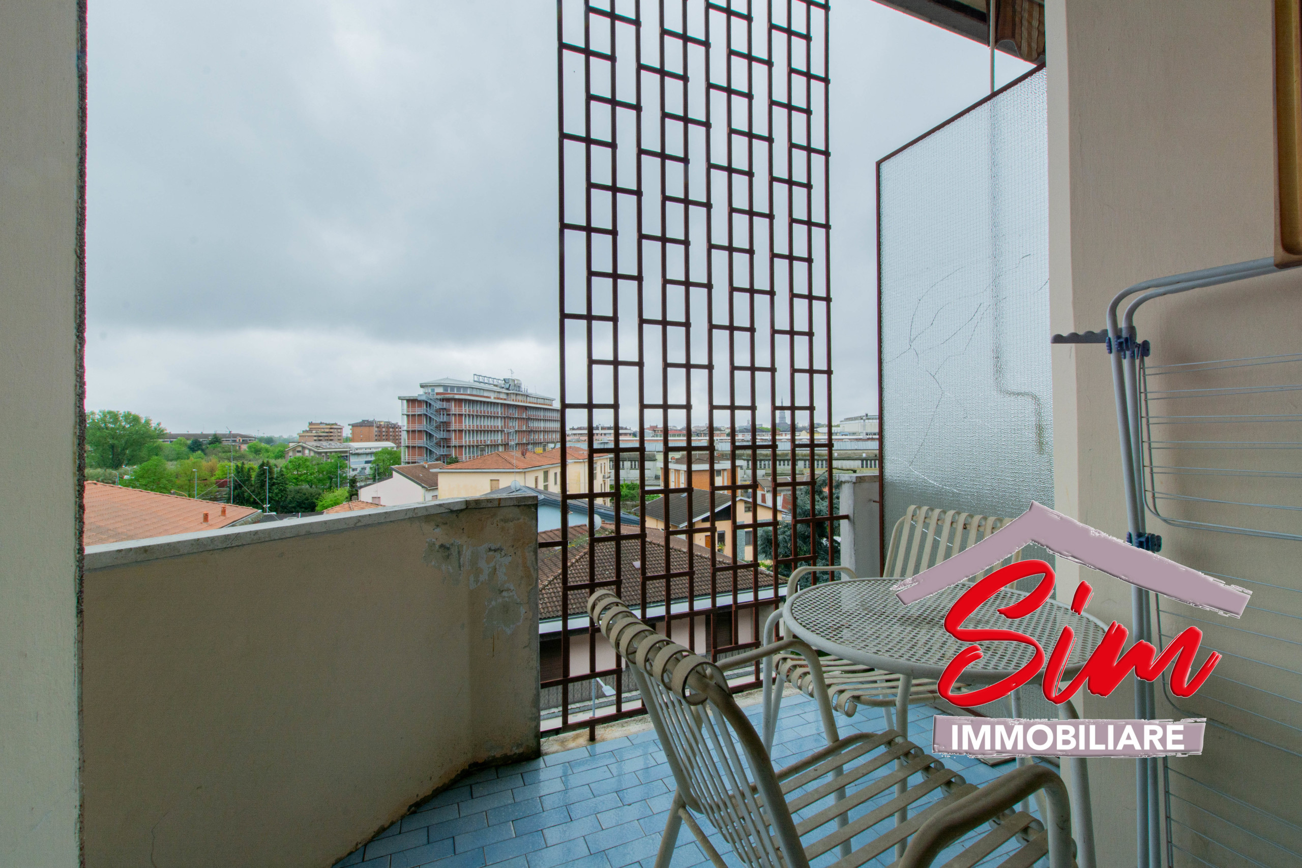 Immagine 12 di Bilocale in vendita  in Via Papa Sarto a Novara