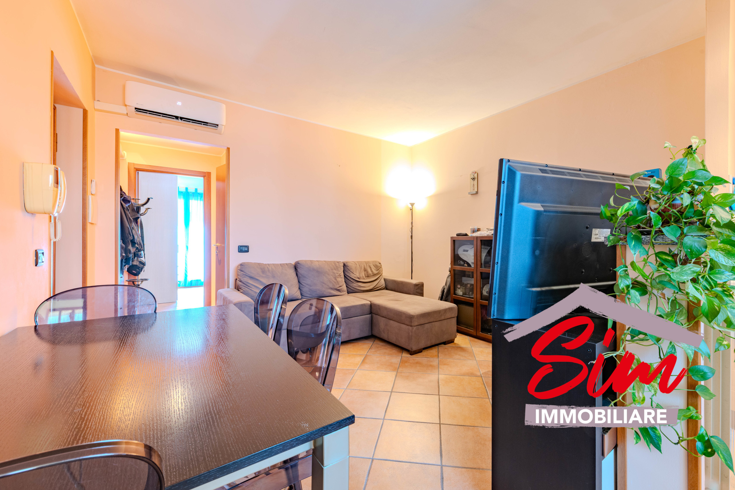 Immagine 10 di Bilocale in vendita  in Viale Volta snc a Novara