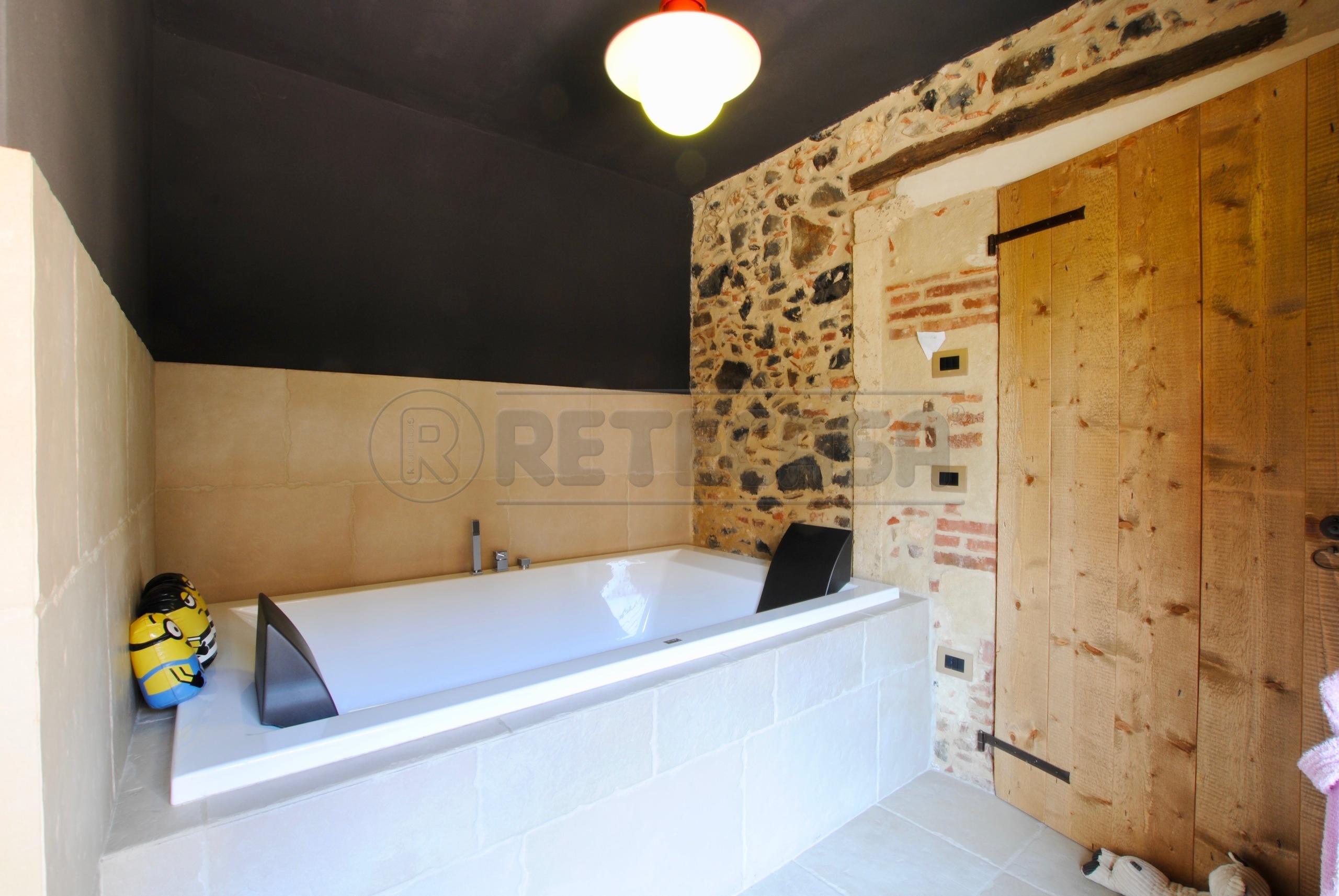 Immagine 23 di Villa in vendita  in Piazza Roma 36 a Brogliano