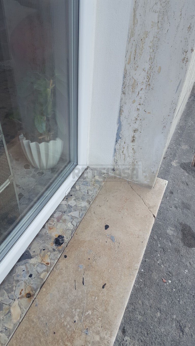 Immagine 6 di Locale commerciale in vendita  in Corso Giuseppe Garibaldi 178 a Viareggio