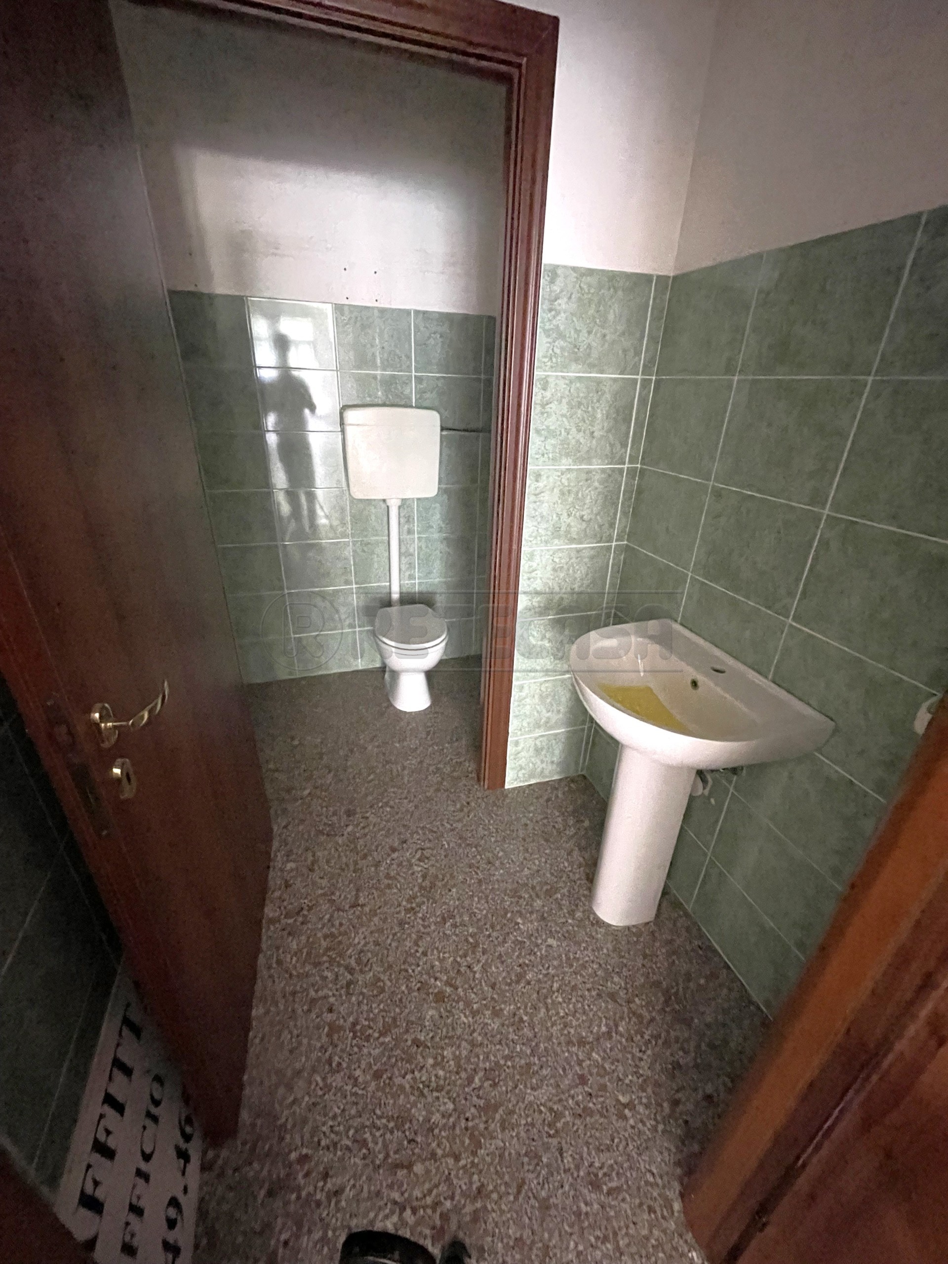 Immagine 27 di Locale commerciale in vendita  in Viale Giuseppe Verdi 32 a Vicenza