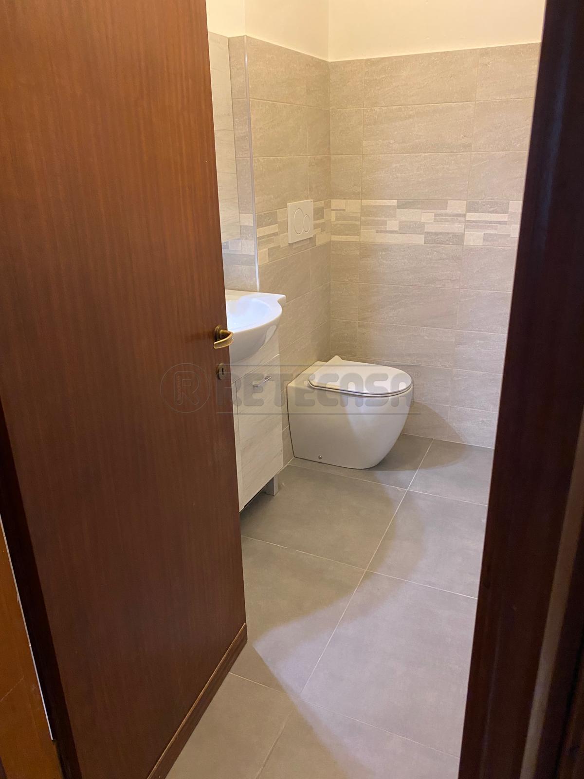 Immagine 20 di Bilocale in affitto  in Via Giovanni da Pedemuro a Vicenza