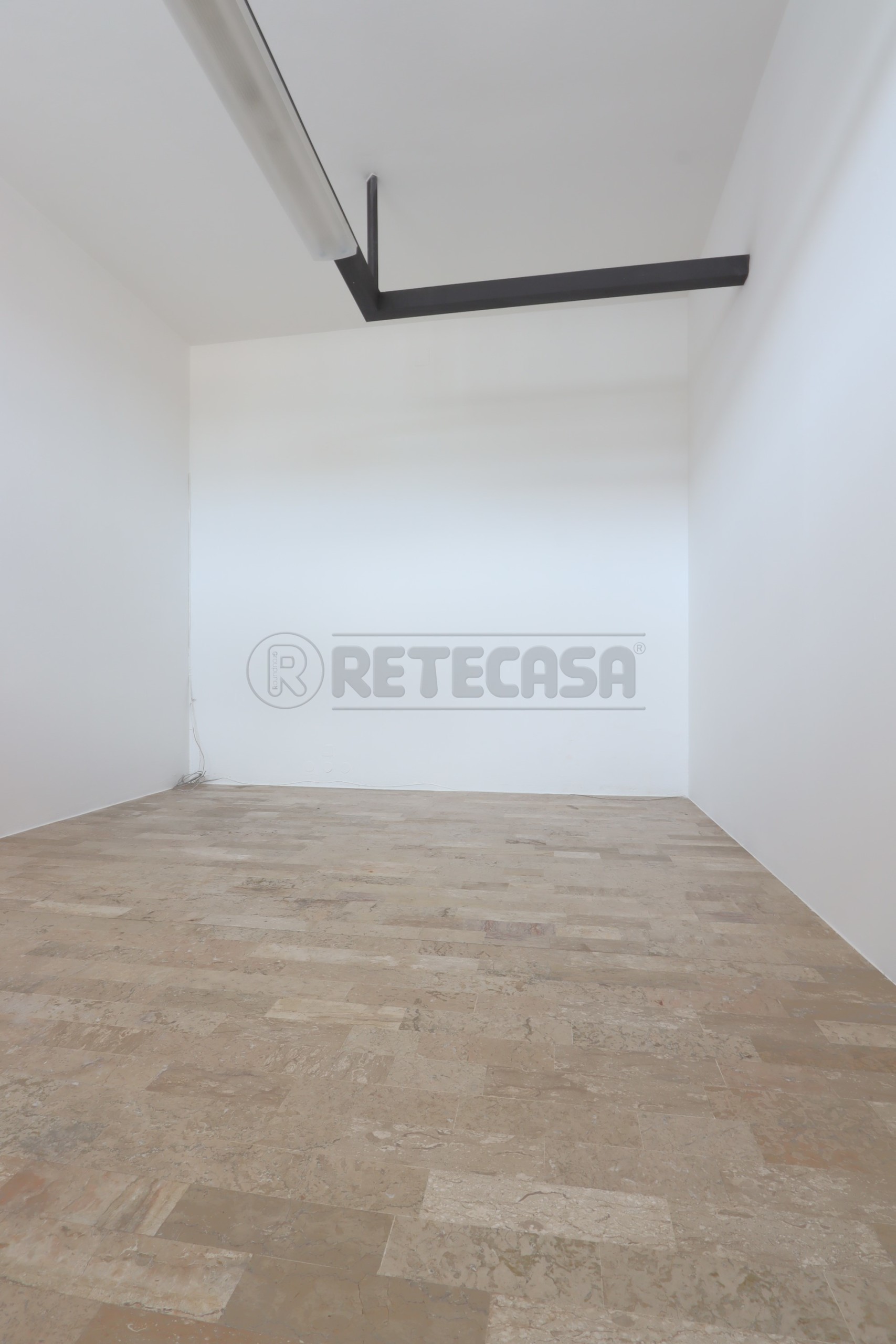 Immagine 6 di Locale commerciale in affitto  in Via San Gaetano a Longare