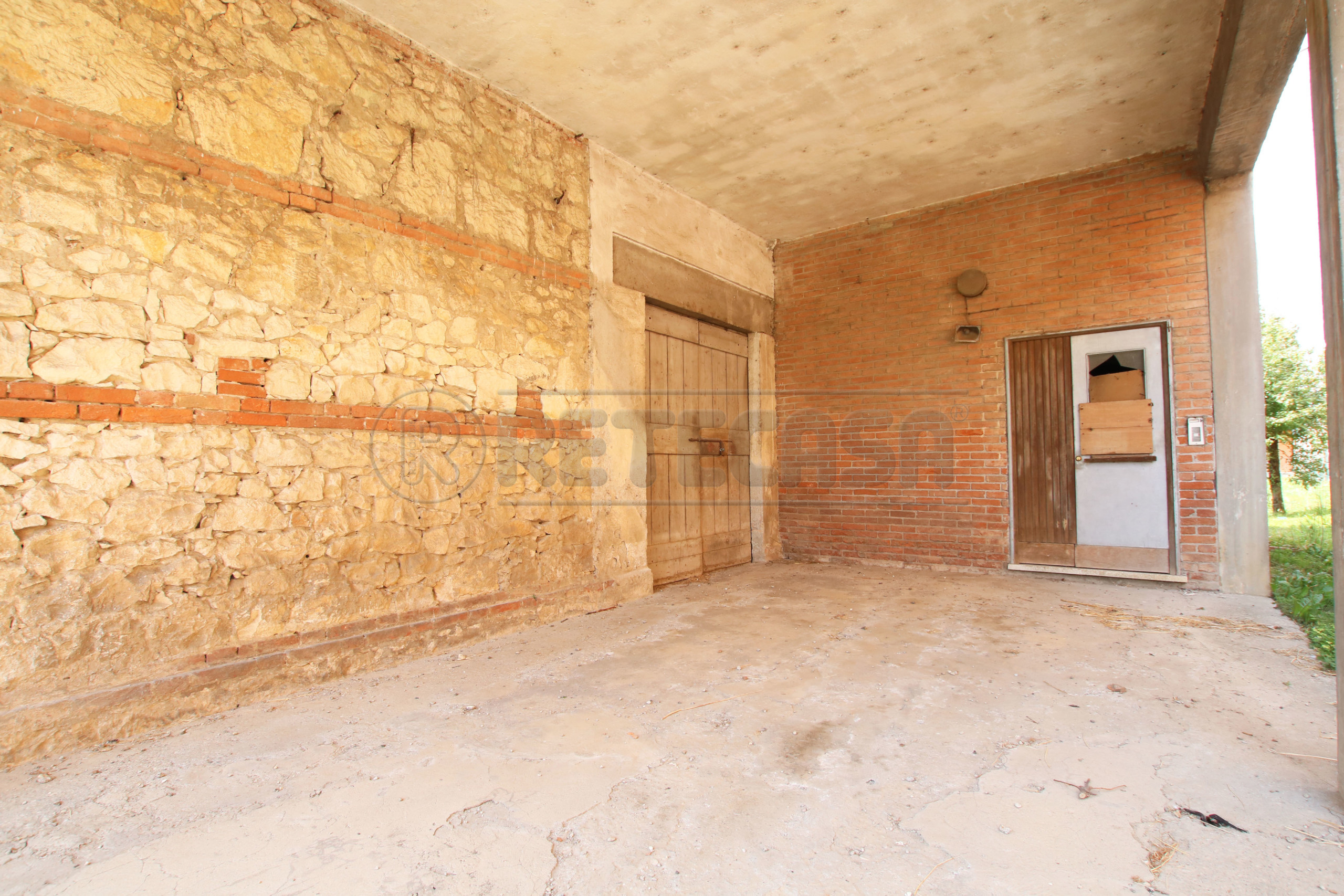 Immagine 15 di Villa in vendita  a Vicenza