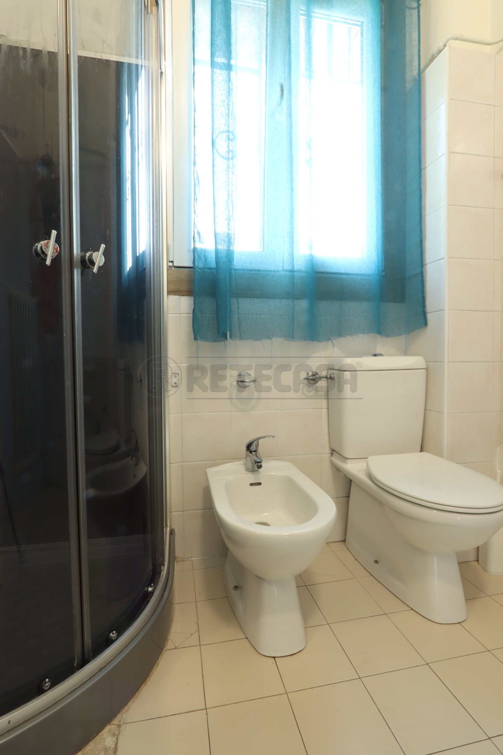 Immagine 21 di Stanza singola in affitto  in Corso Padova a Vicenza