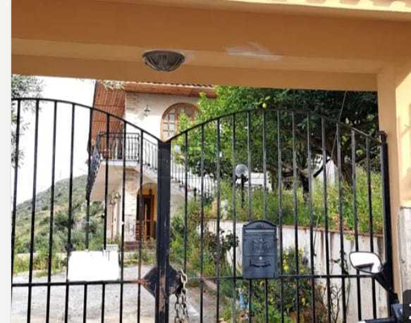 Immagine 2 di Villa in vendita  in Strada Statale 113, Snc a Termini Imerese
