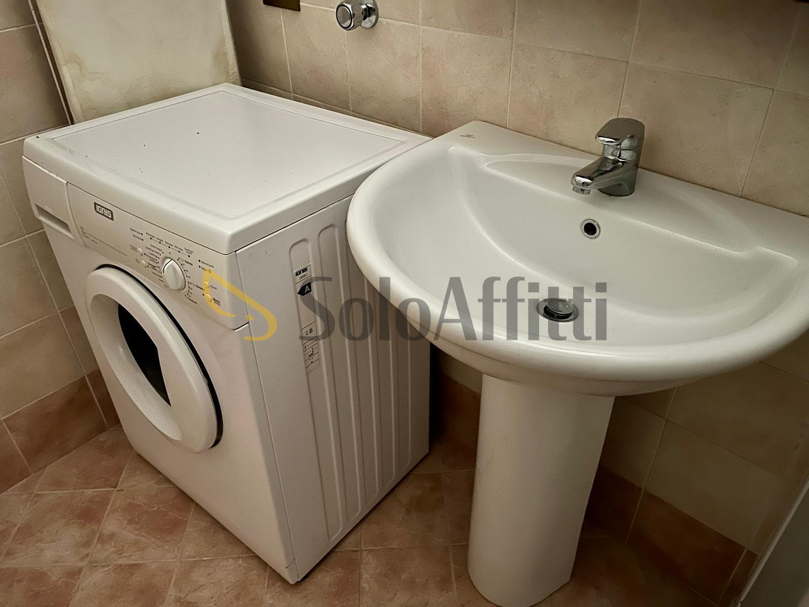 Immagine 22 di Bilocale in affitto  in Via Don Marchetti 12 a Caselle Torinese