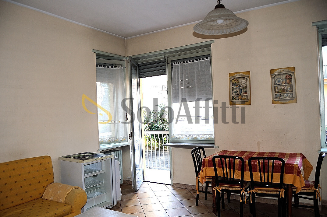 Immagine 4 di Bilocale in affitto  in CORSO TARANTO 208 a Torino