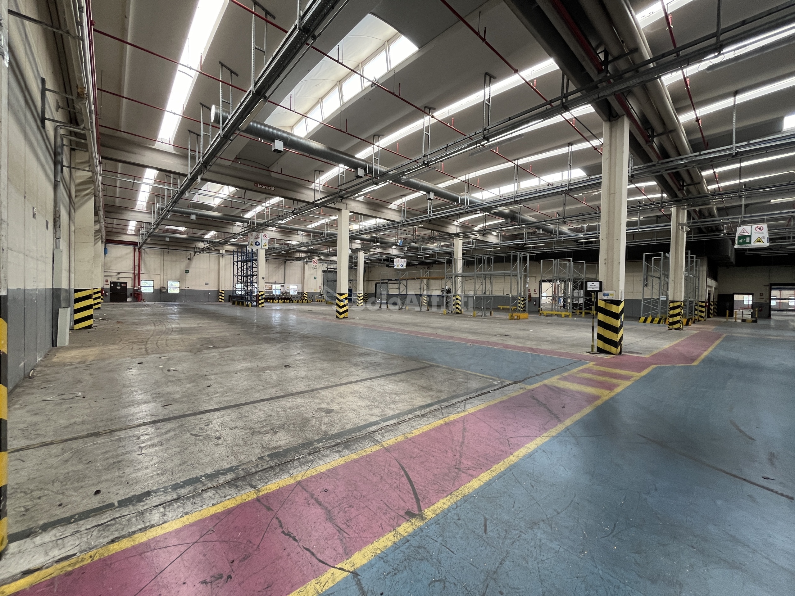 Immagine 11 di Capannone industriale in affitto  in ZONA INDUSTRIALE SAN NICOLA a Melfi