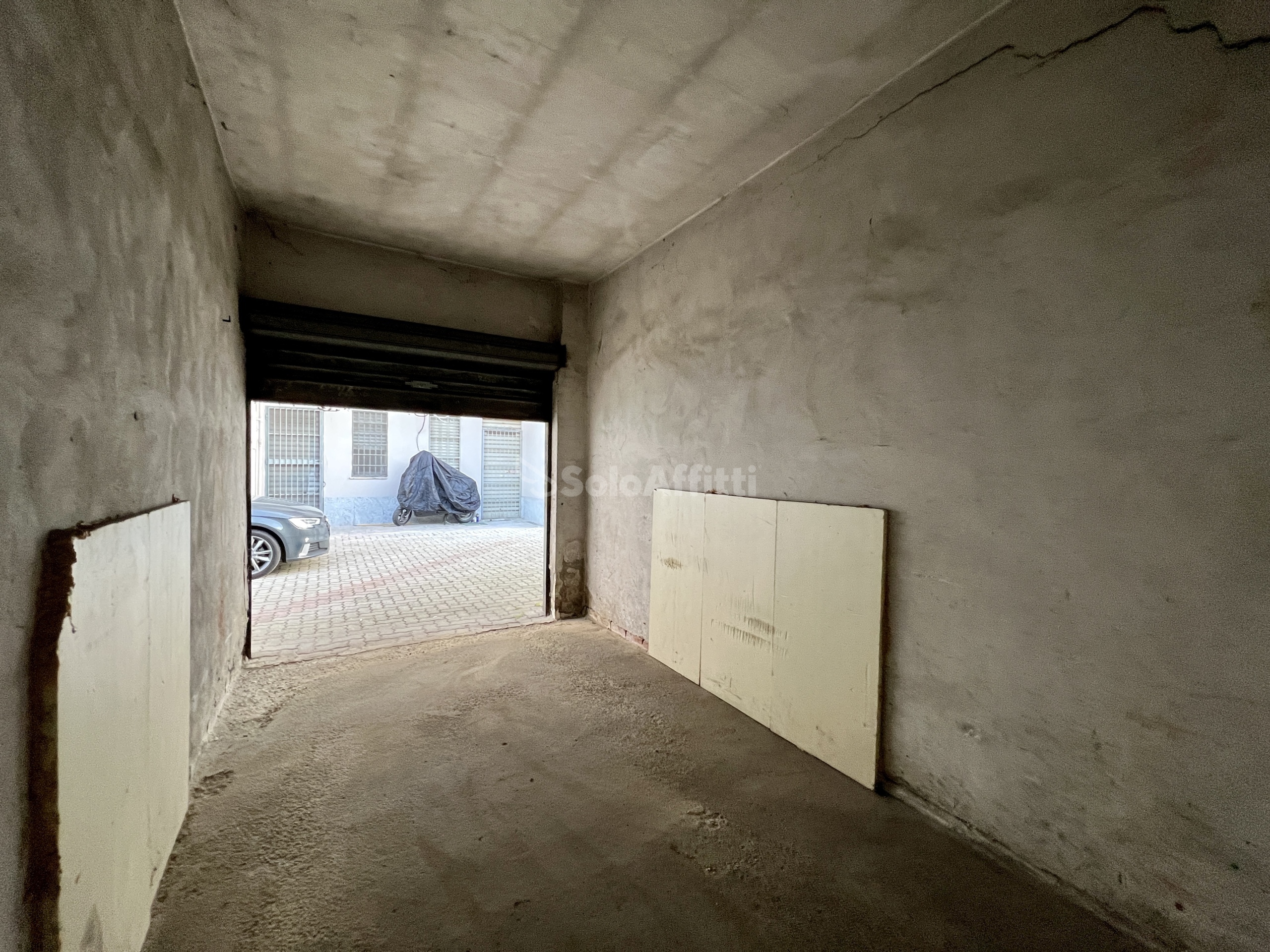 Immagine 4 di Garage in affitto  in Corso Orbassano 286 a Torino