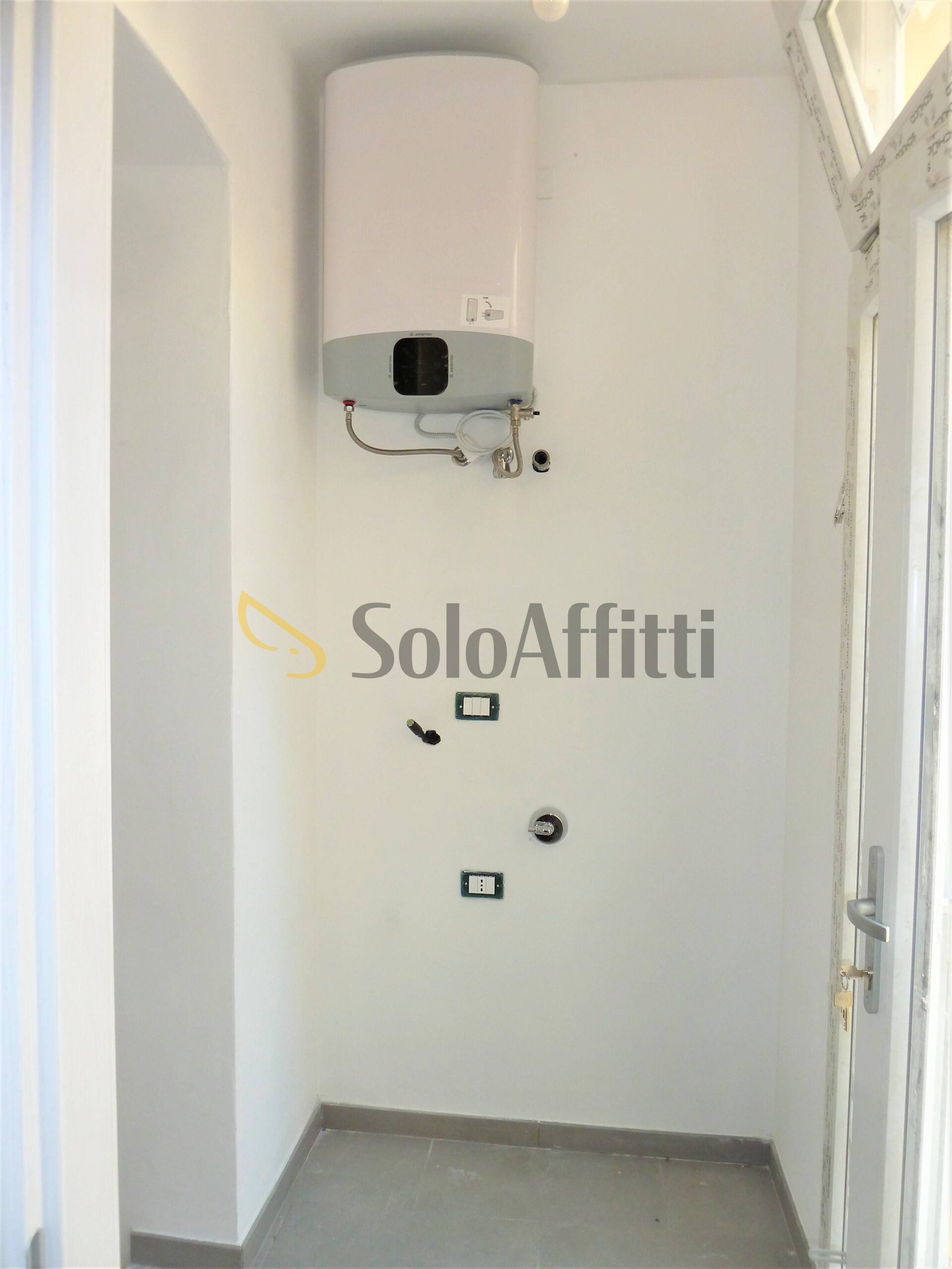 Immagine 11 di Bilocale in affitto  in Via Genova 6 a San Remo