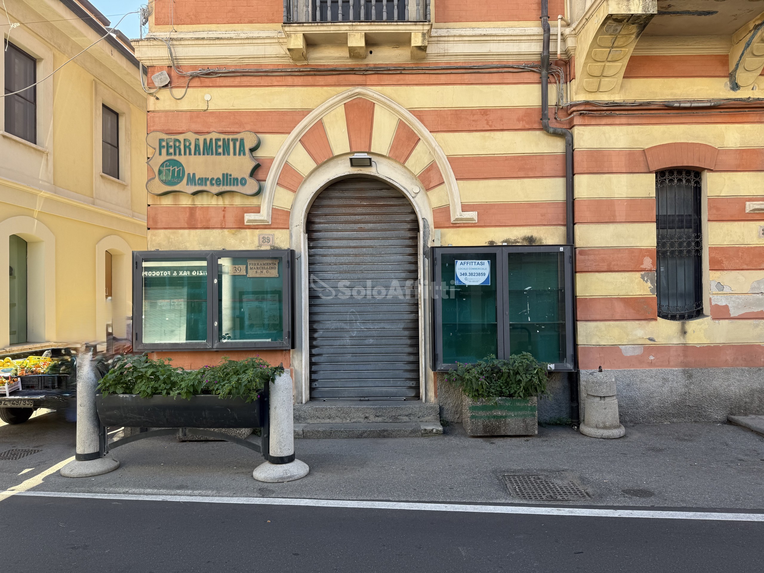 Immagine 6 di Locale commerciale in affitto  in Via Progresso 39 a Catanzaro