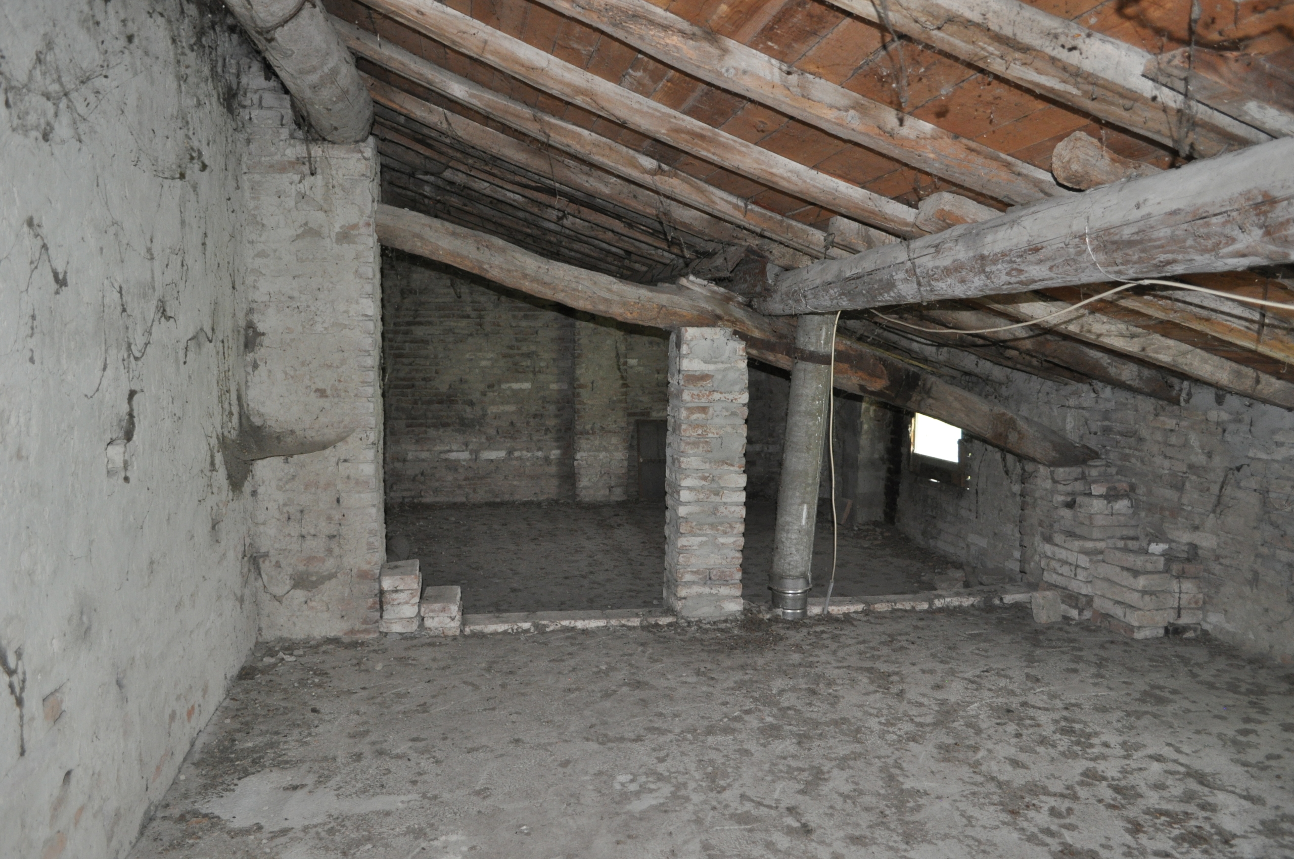 Immagine 21 di Rustico / casale in vendita  in San Quirico a Sissa Trecasali