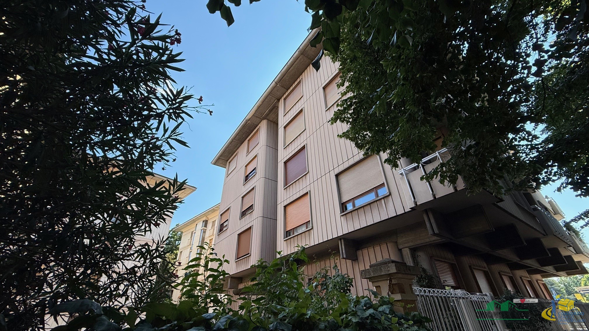 Immagine 1 di Quadrilocale in vendita  in Viale Vittorio Bottego 10 a Parma