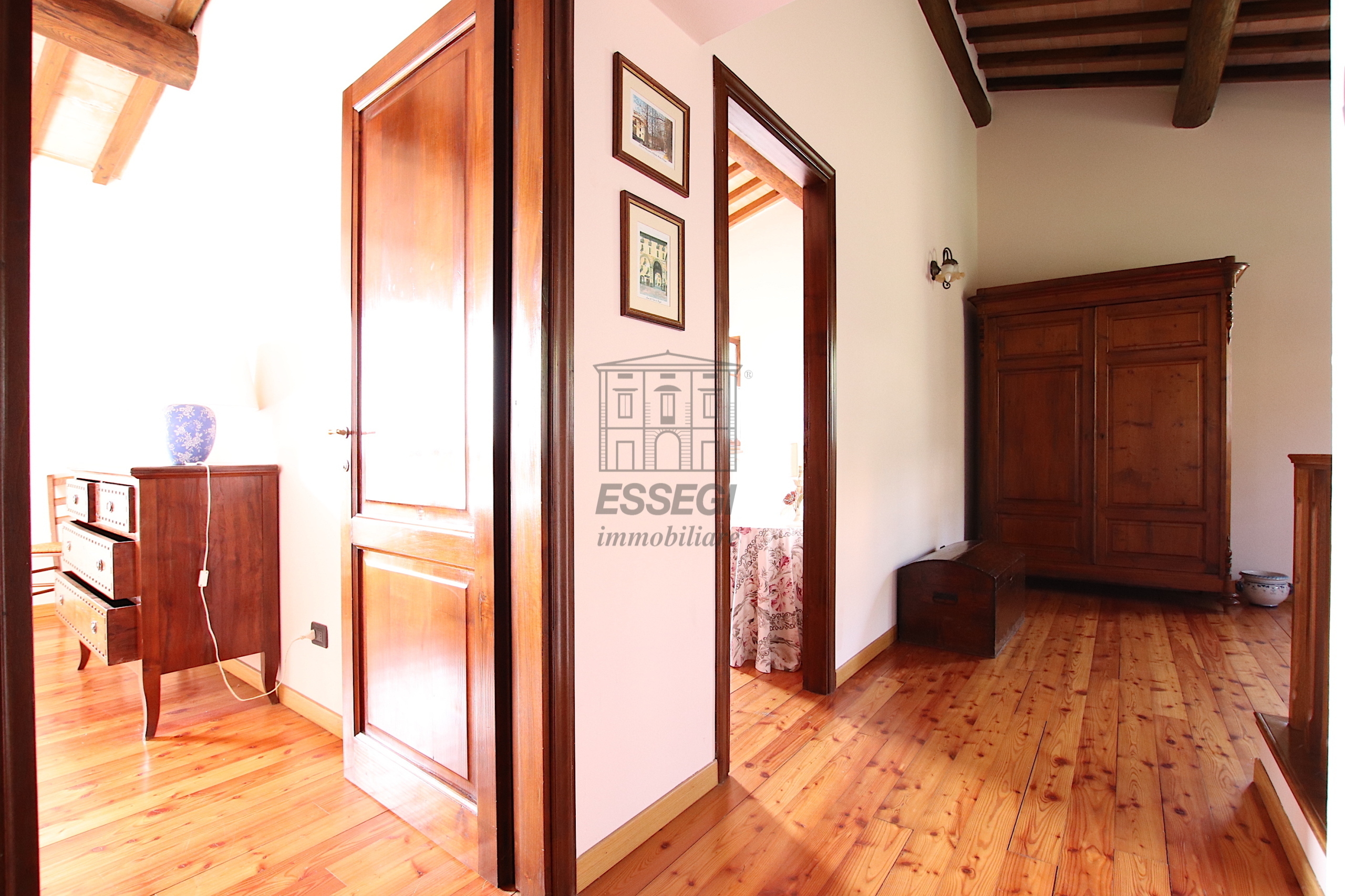 Immagine 26 di Bed & Breakfast in vendita  in Via San Gemma Galgani 4 a Pescaglia