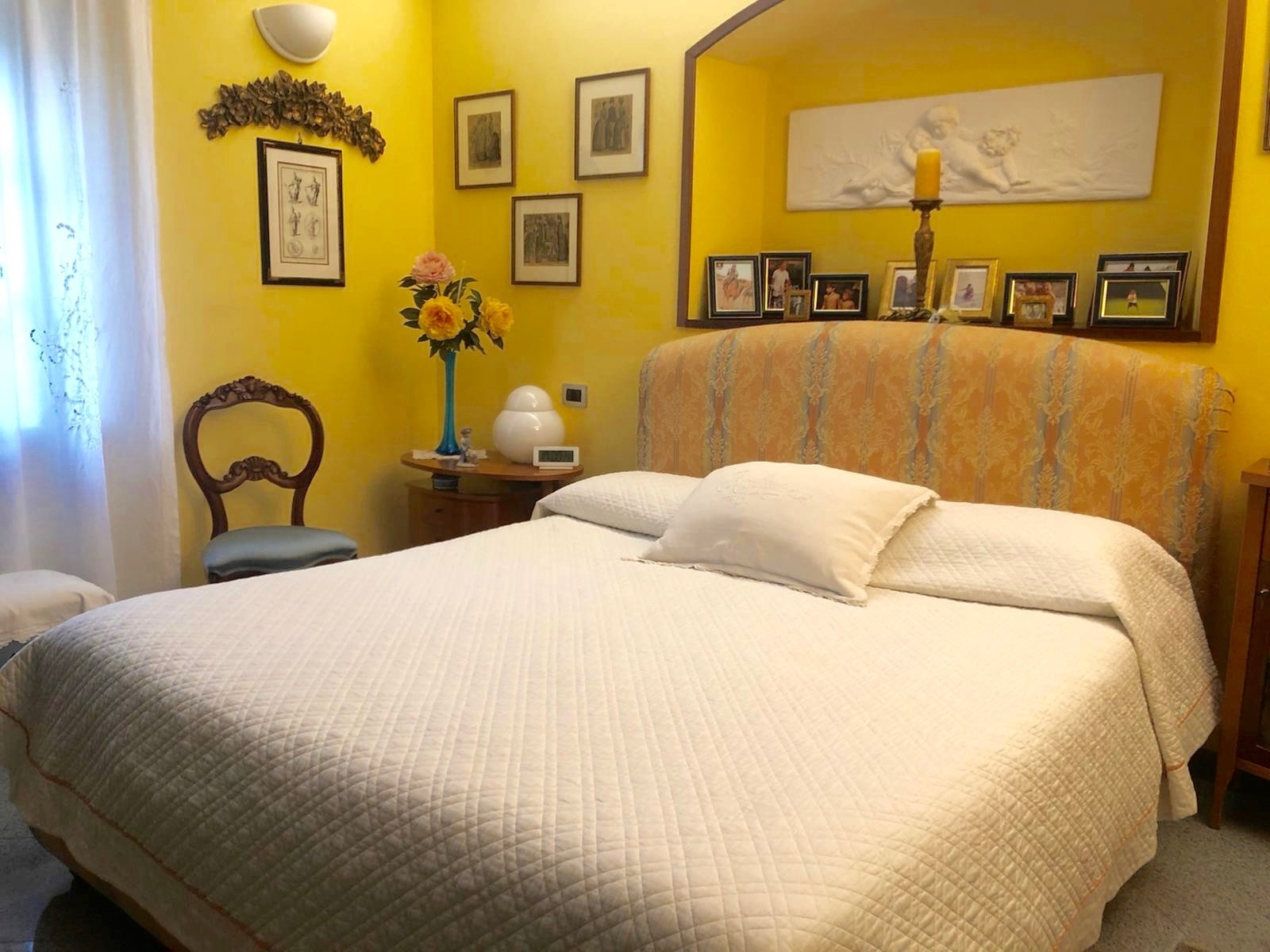 Immagine 12 di Casa semindipendente in vendita  a Castelnuovo Magra