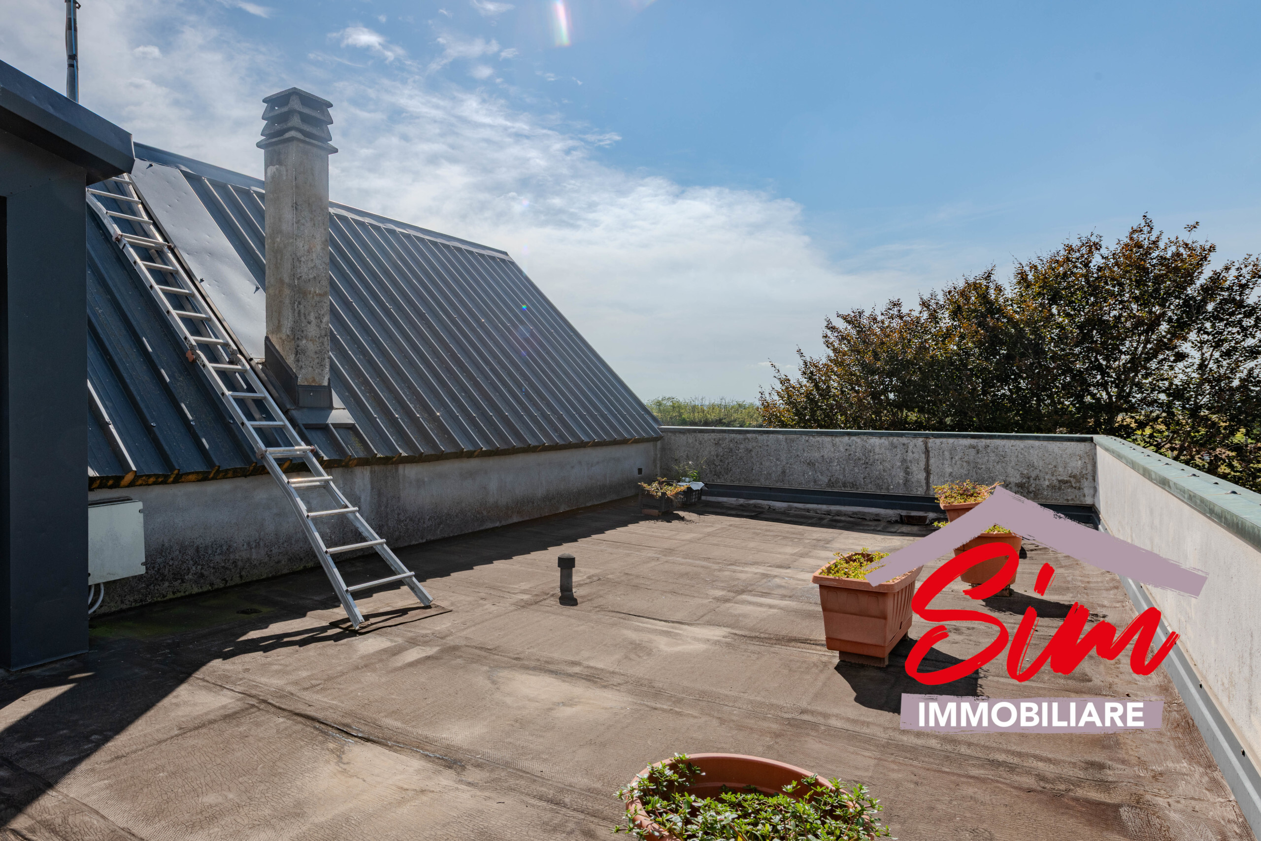 Immagine 52 di Villa in vendita  in Via Roncaglione snc a Casalino