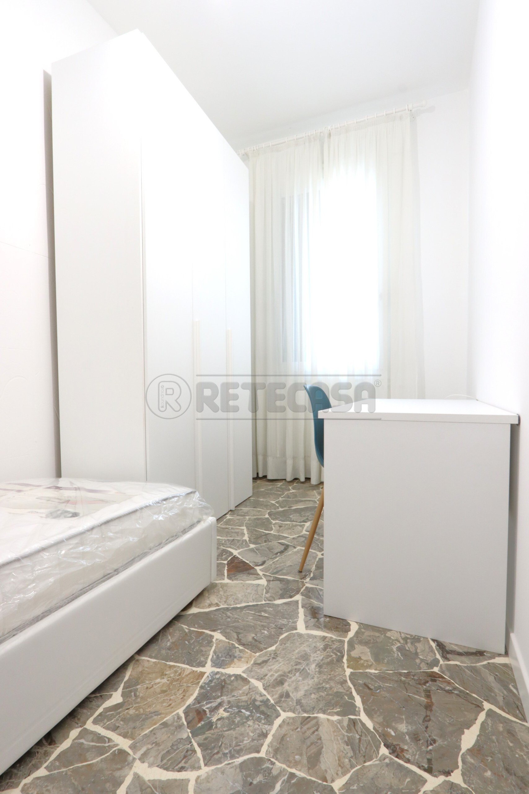 Immagine 22 di Stanza singola in affitto  in Corso Padova a Vicenza