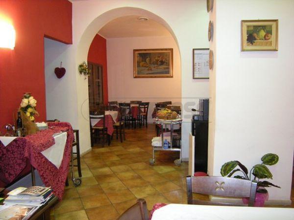 Immagine 2 di Locale commerciale in vendita  in via scovazzo 19 a Caltanissetta