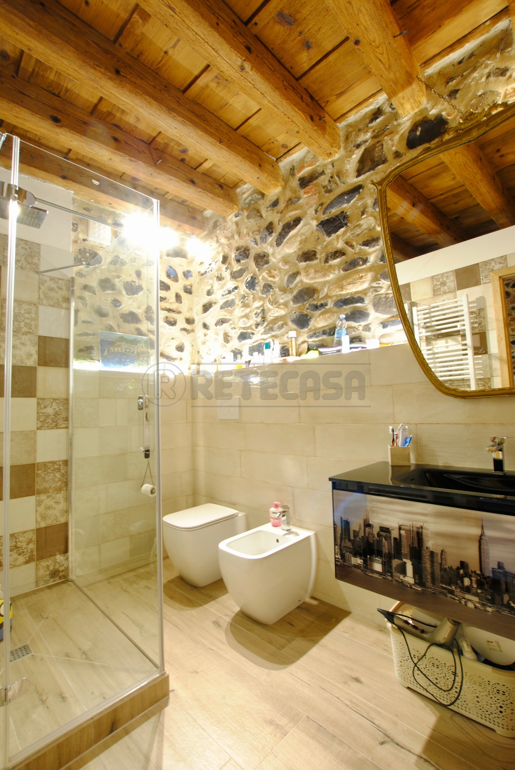 Immagine 25 di Villa in vendita  in Piazza Roma 36 a Brogliano