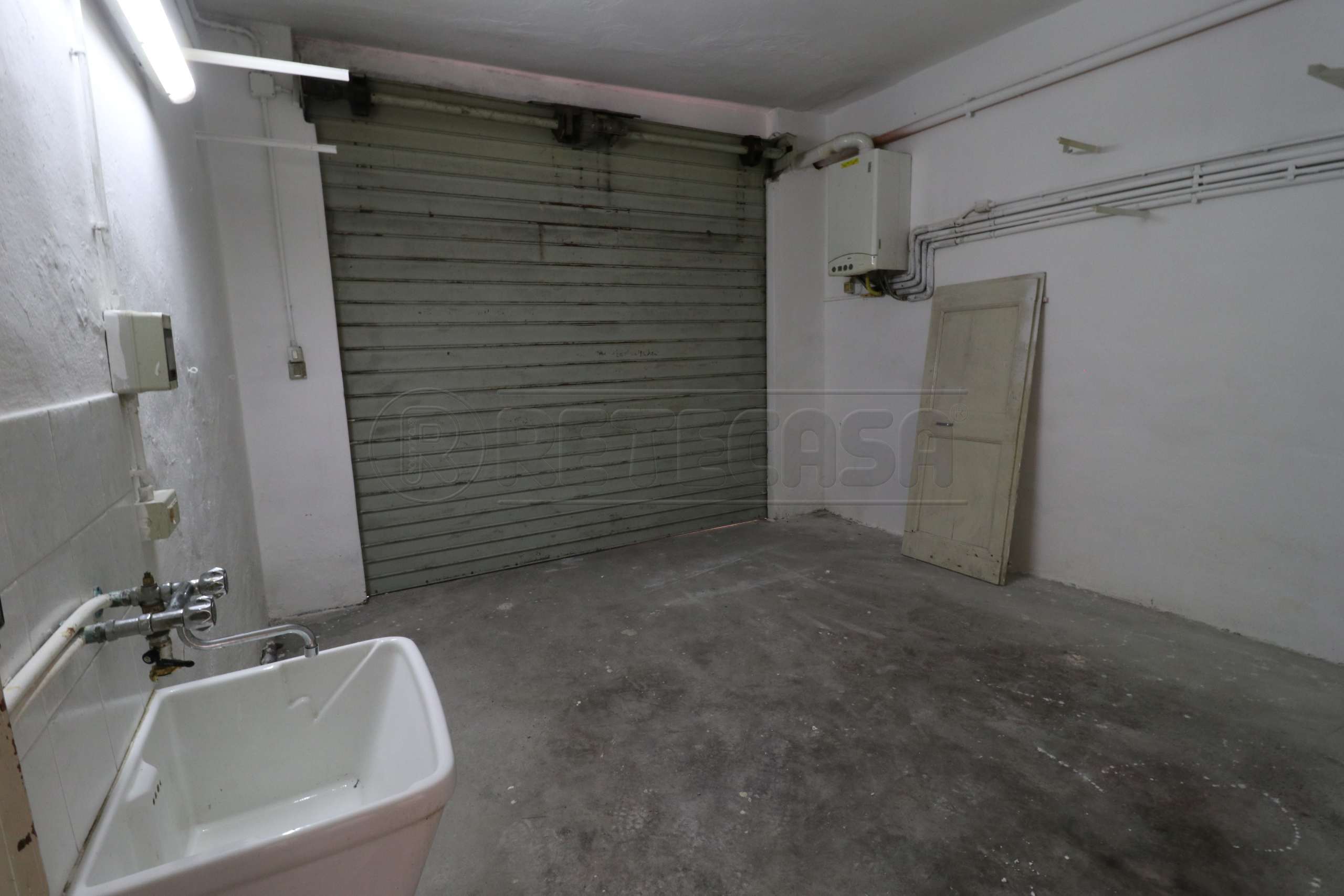 Immagine 9 di Bilocale in vendita  a Bondeno