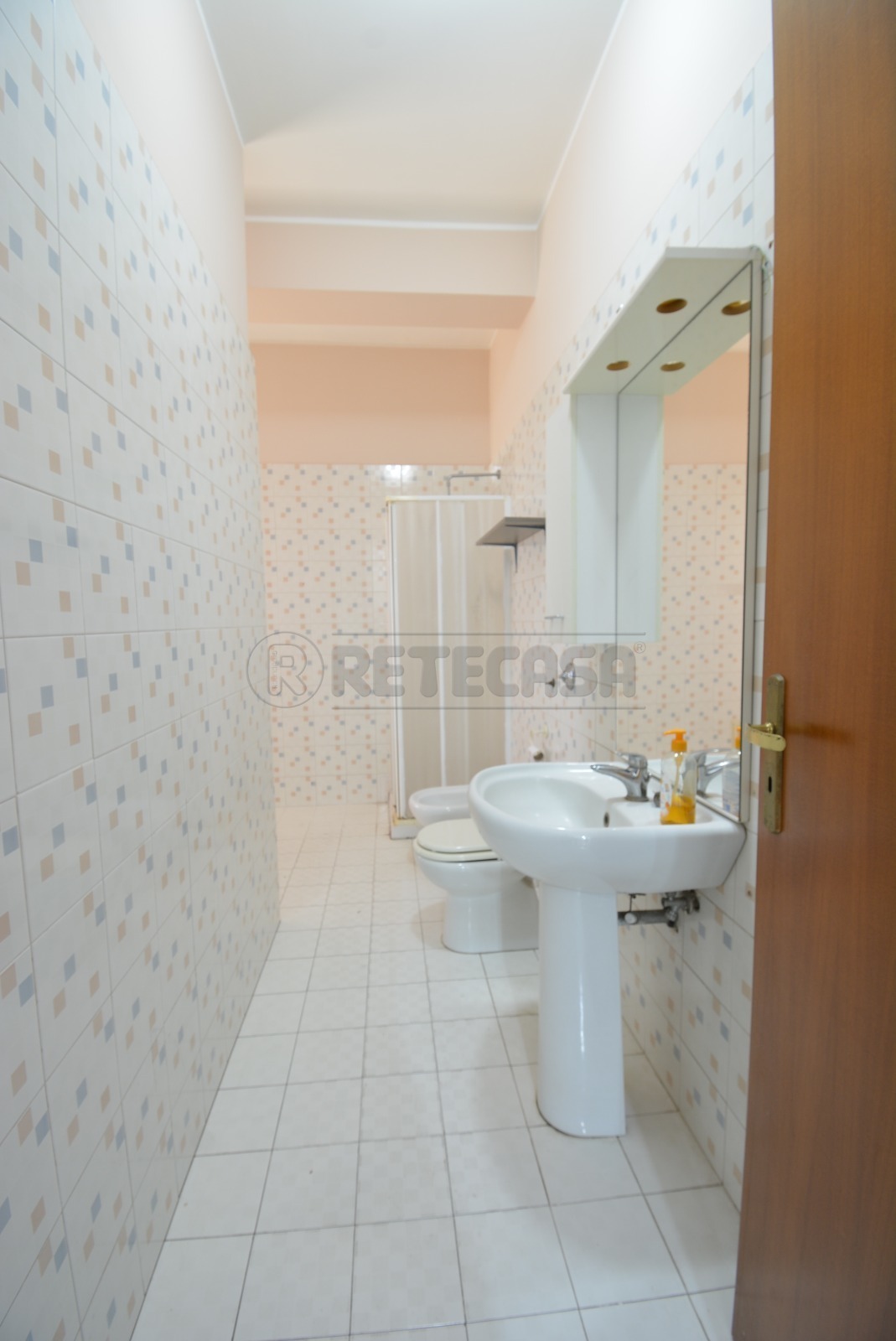 Immagine 11 di Pentalocale in affitto  in Via Santa Cecilia 82 a Messina