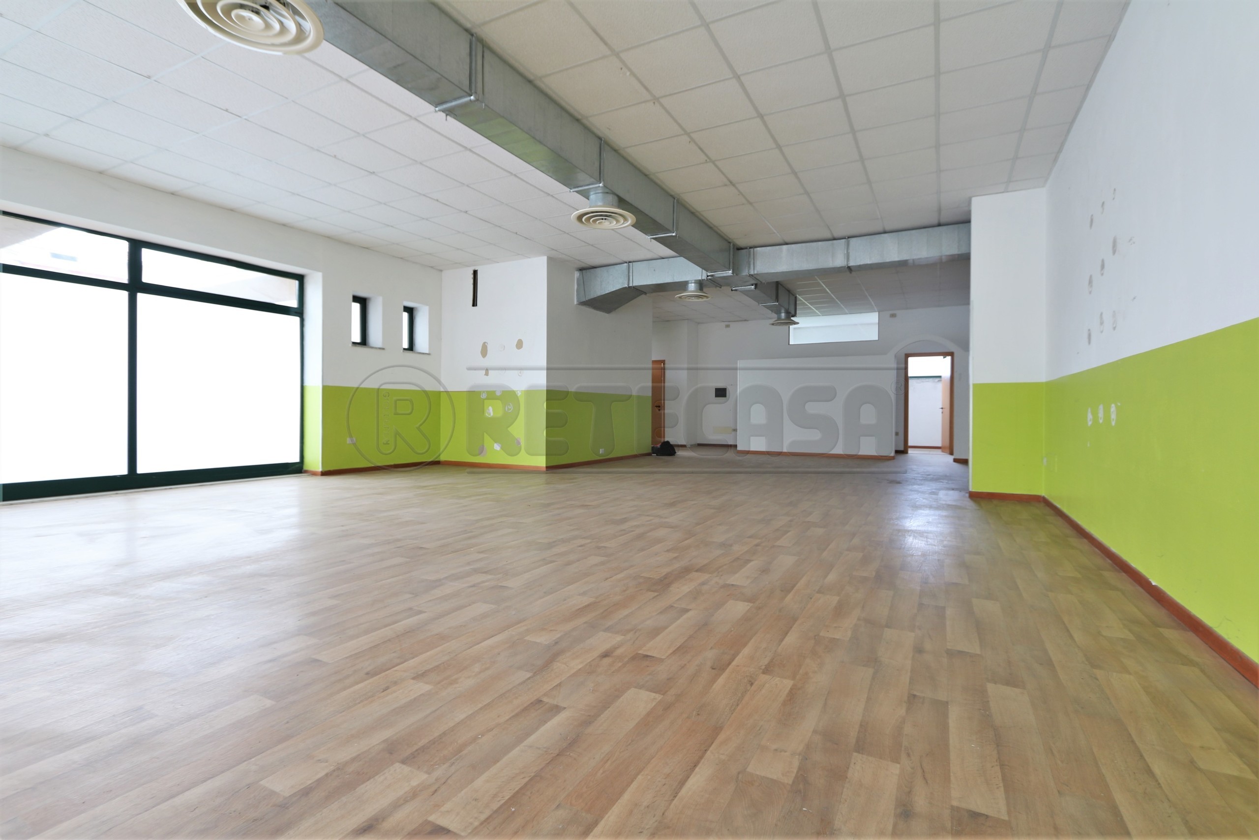 Immagine 7 di Locale commerciale in affitto  in Via Settimo a Montegalda