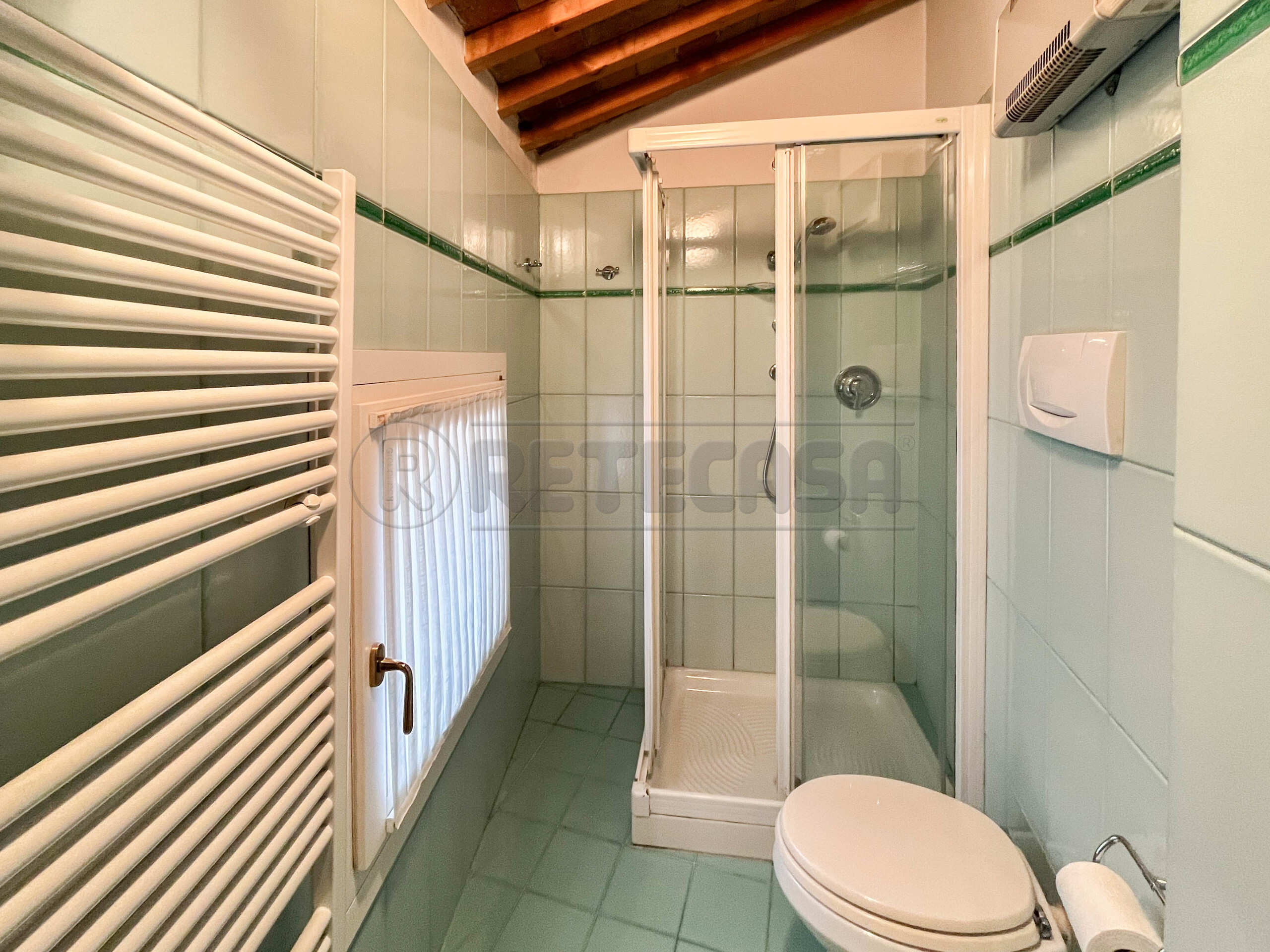 Immagine 20 di Bilocale in vendita  in Contrà Santa Barbara a Vicenza