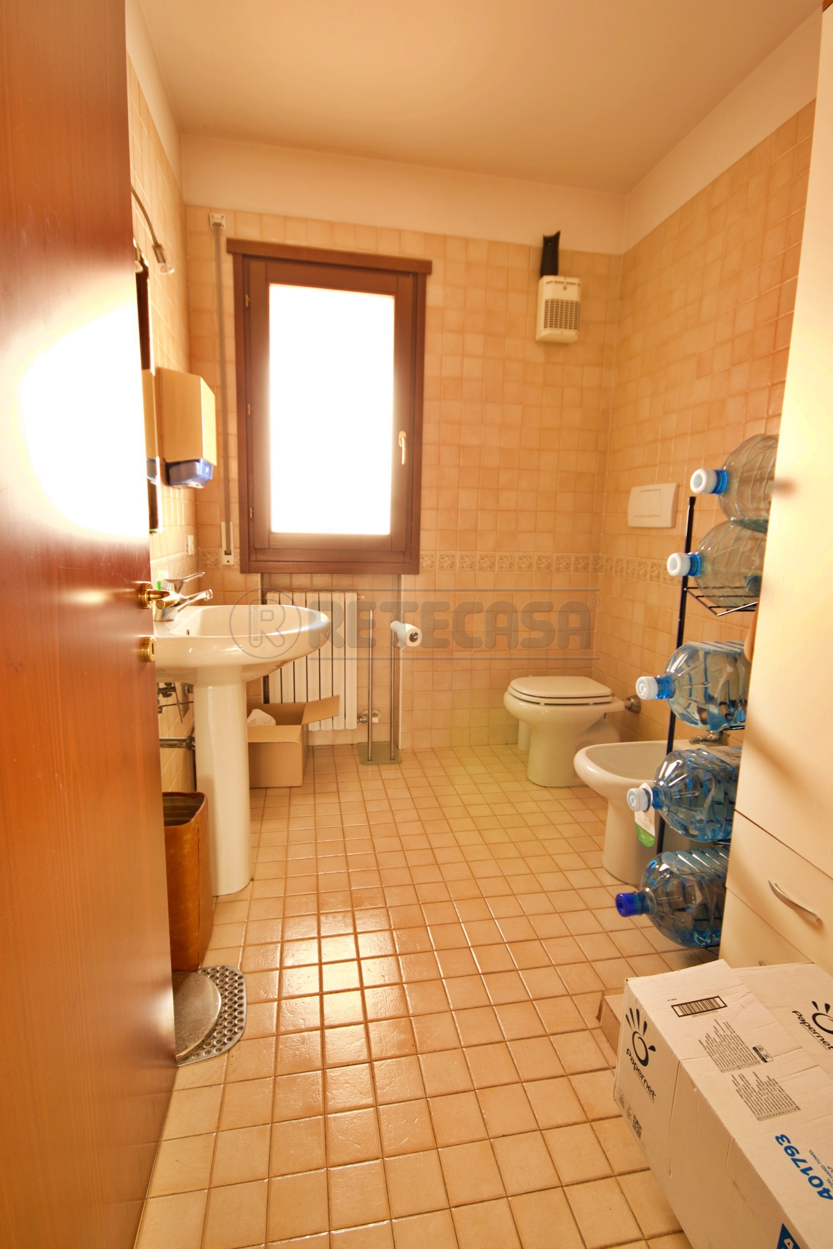 Immagine 7 di Ufficio in vendita  a Arzignano