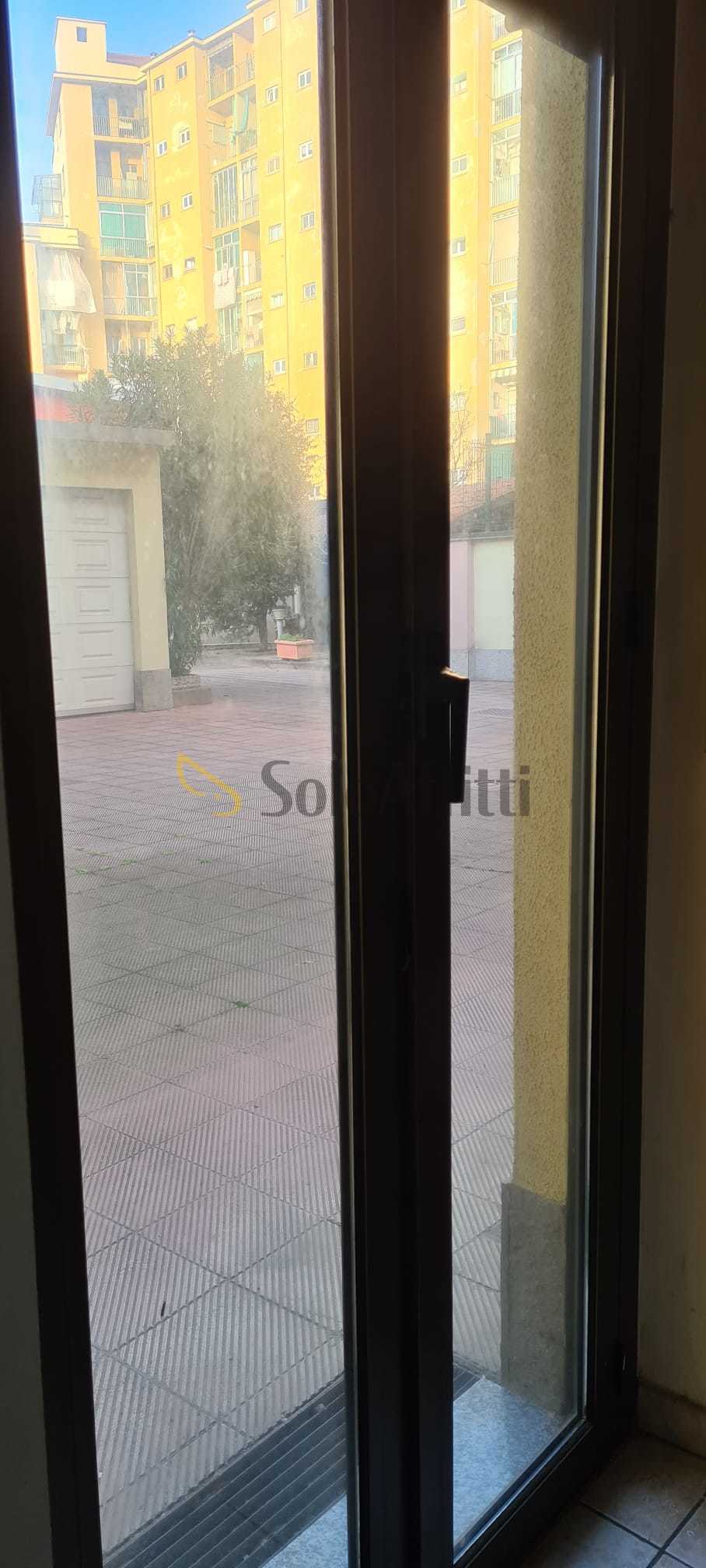 Immagine 22 di Bilocale in affitto  in Strada della Pronda a Torino