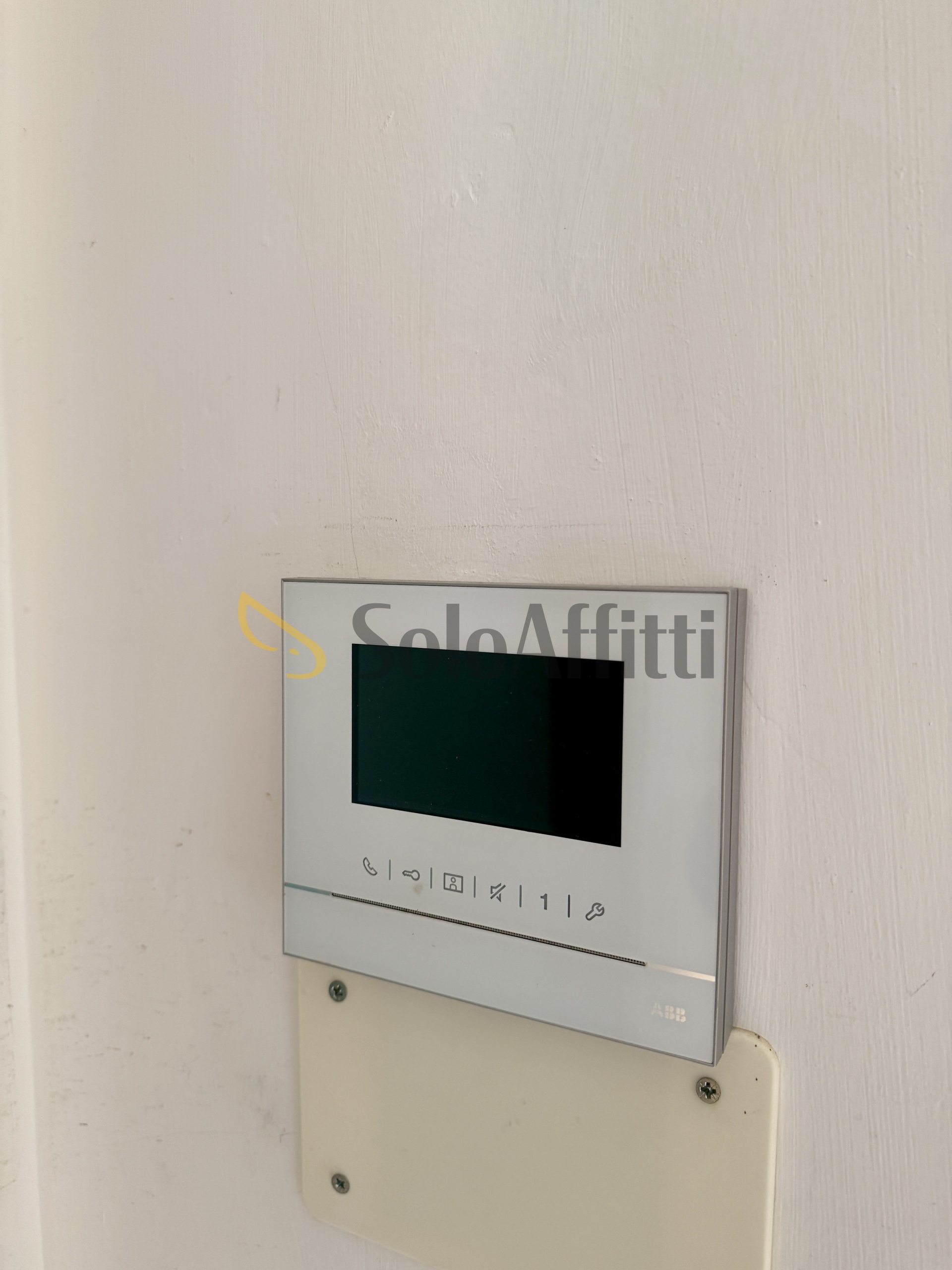 Immagine 92 di Quadrilocale in affitto  in Via Buratto 7 a Ciriè