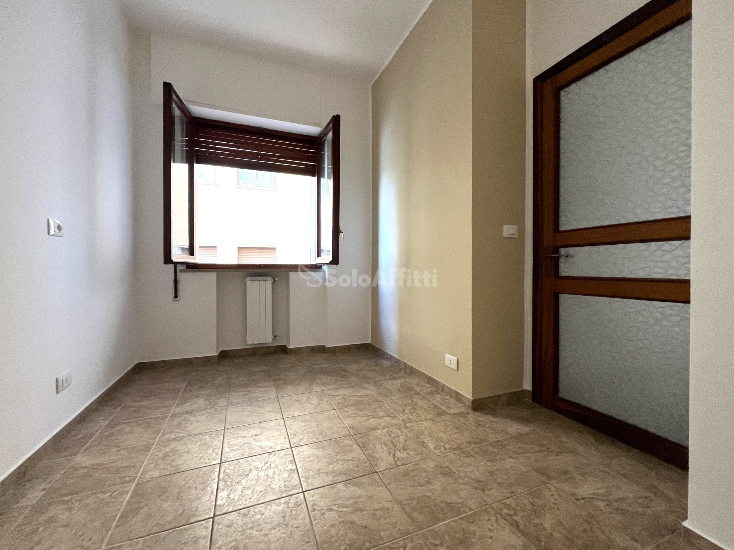 Immagine 7 di Trilocale in affitto  a Catanzaro