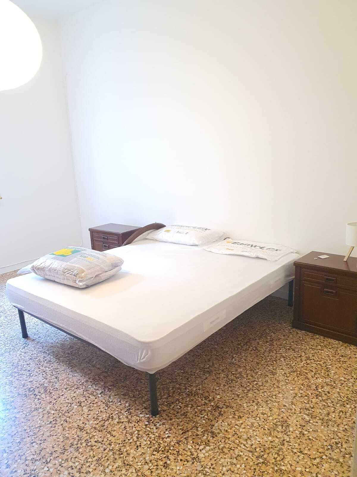 Immagine 9 di Stanza singola in affitto  in Via Marmoladavia marmolada 27 a Parma