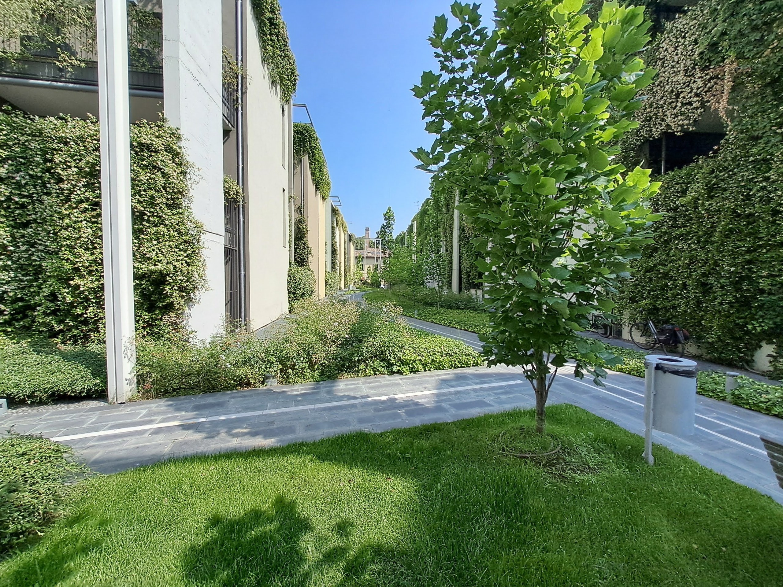 Immagine 34 di Trilocale in vendita  in Borgo delle Grazie 3 a Parma