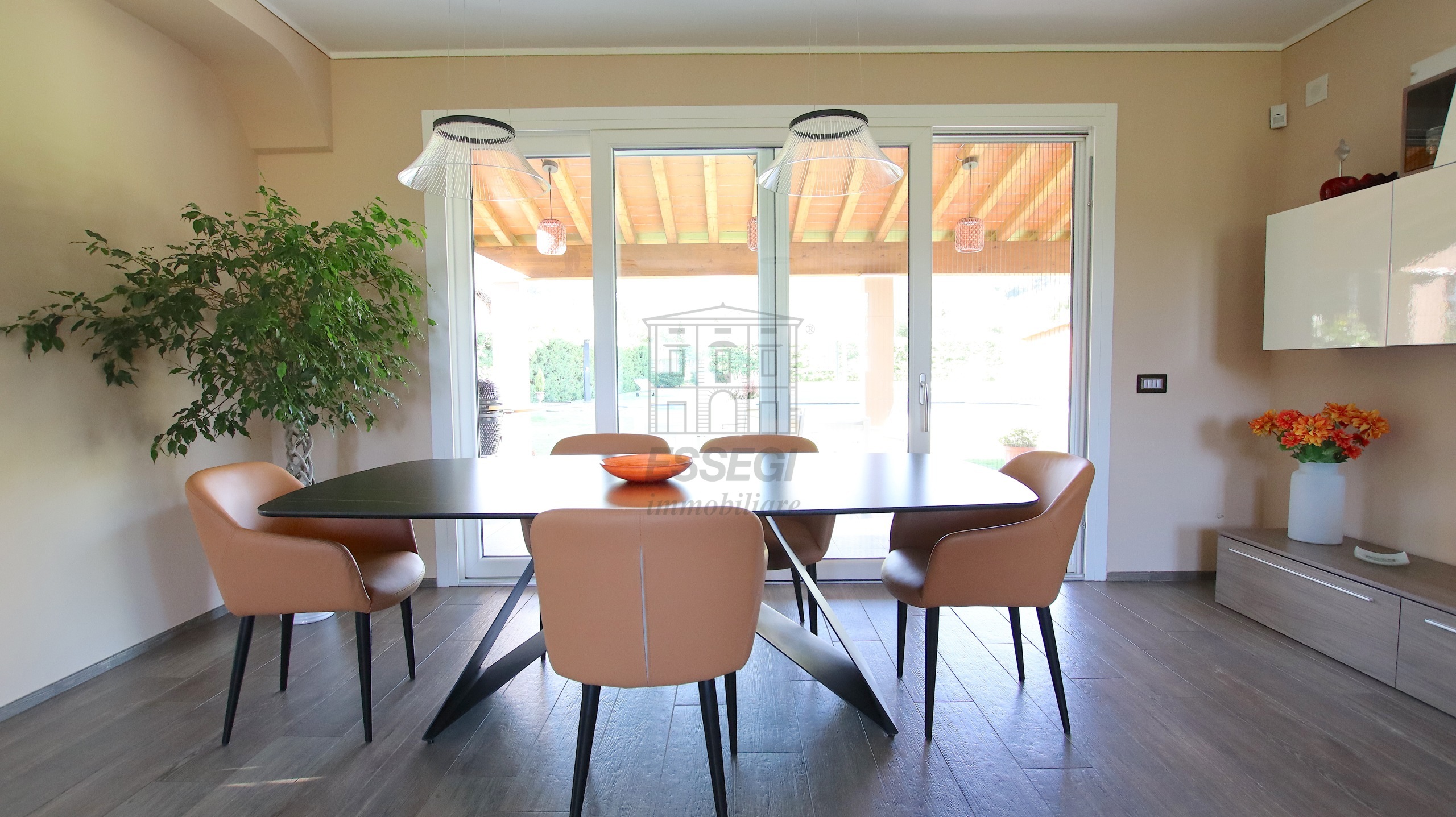 Immagine 21 di Villa in vendita  in Via di San Ginese a Capannori