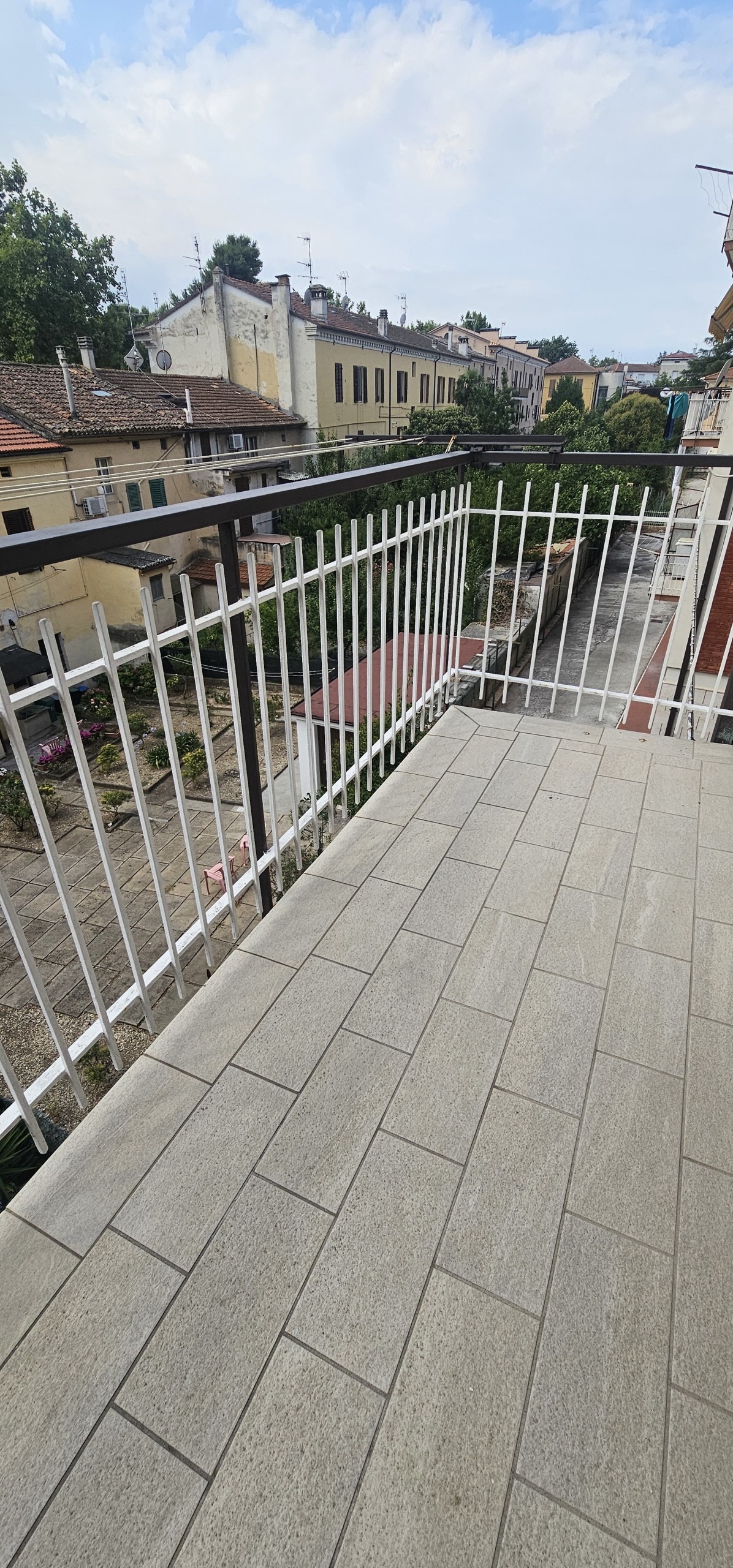 Immagine 12 di Appartamento in vendita  in Via Radiciotti snc a Jesi