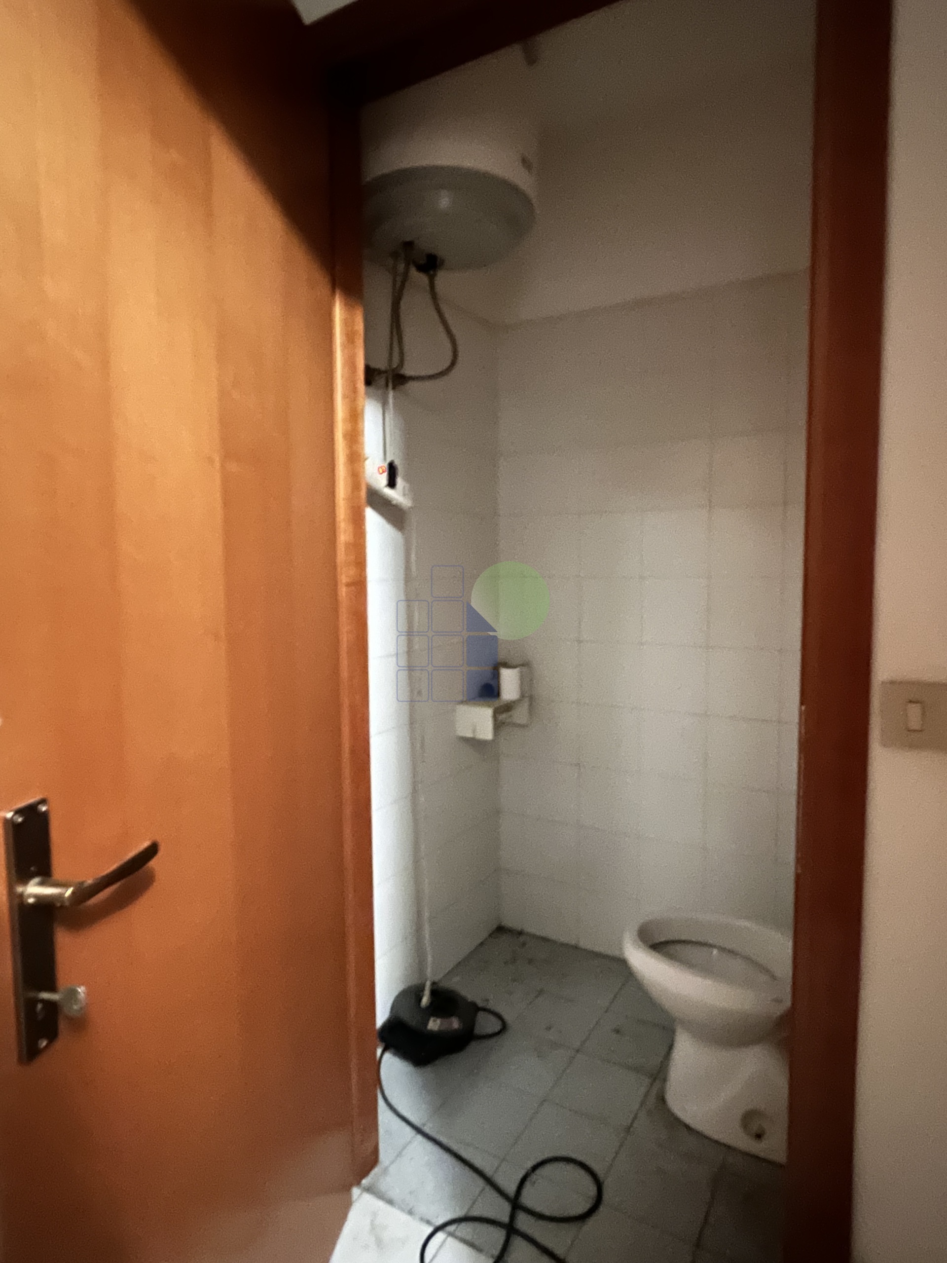 Immagine 7 di Attività artigianale in affitto  in Via L. da Vinci 10 a Livorno