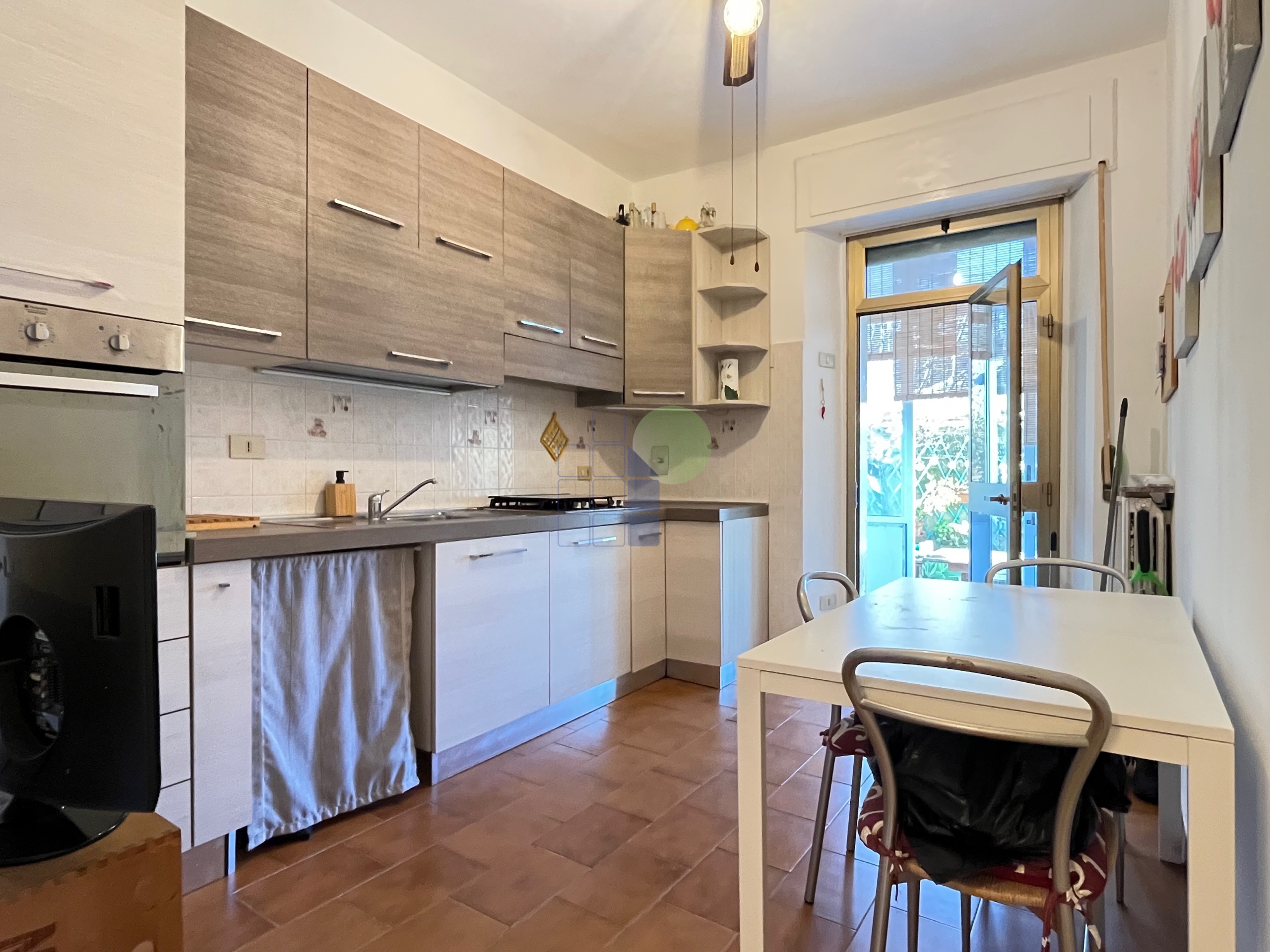 Immagine 7 di Trilocale in vendita  in Via Montebello 55 a Livorno