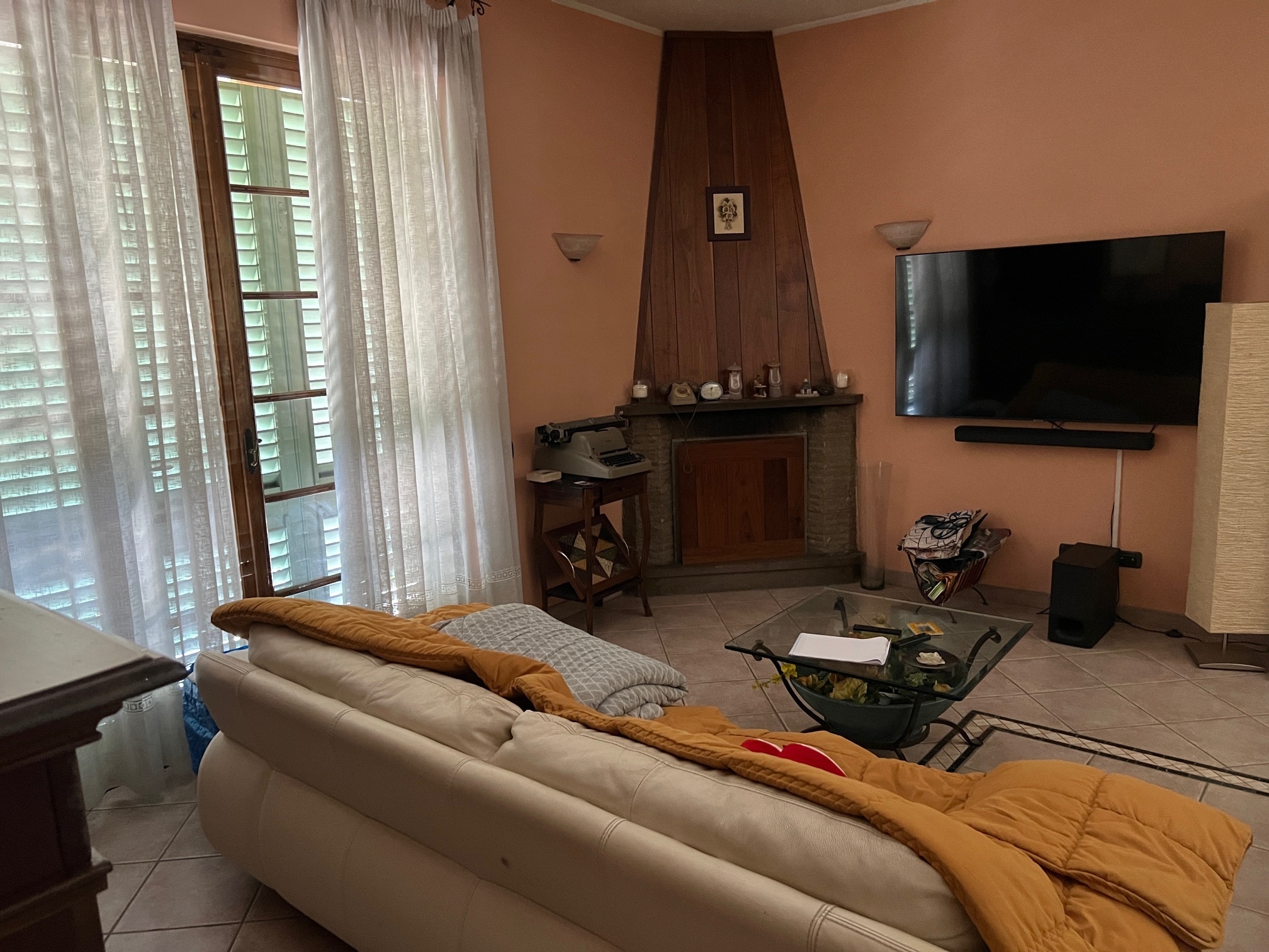 Immagine 24 di Villa in vendita  a Montemurlo