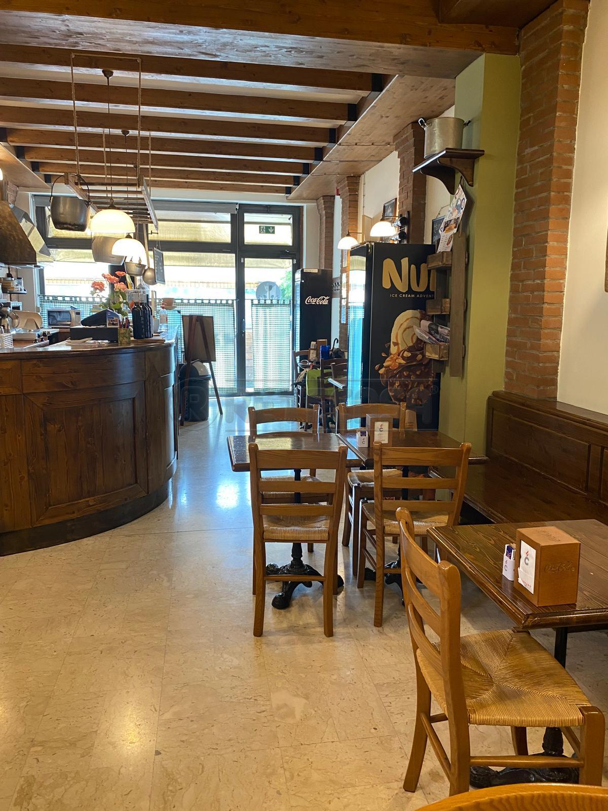 Immagine 6 di Bar / Ristorante in vendita  a Vicenza